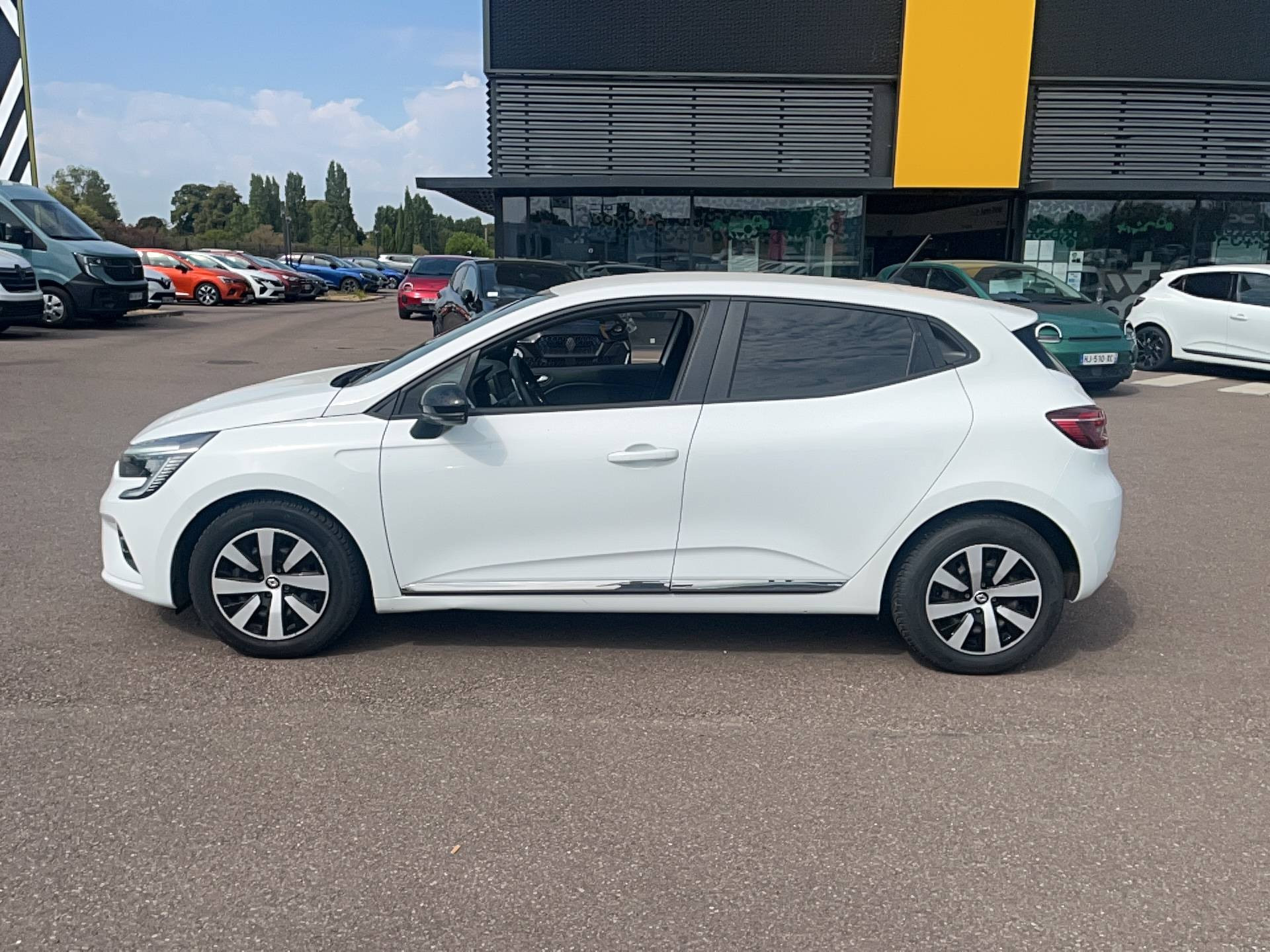 Vente en ligne Renault Clio 5 Clio SCe 65 au prix de 11 791 €
