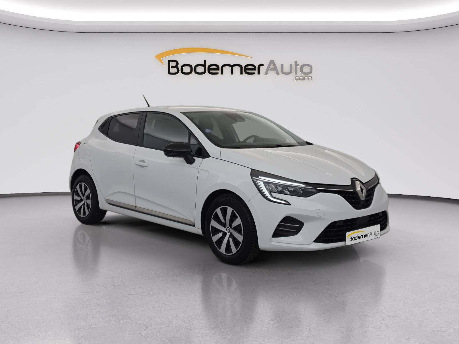 Vente en ligne Renault Clio 5 Clio TCe 90 au prix de 13 800 €