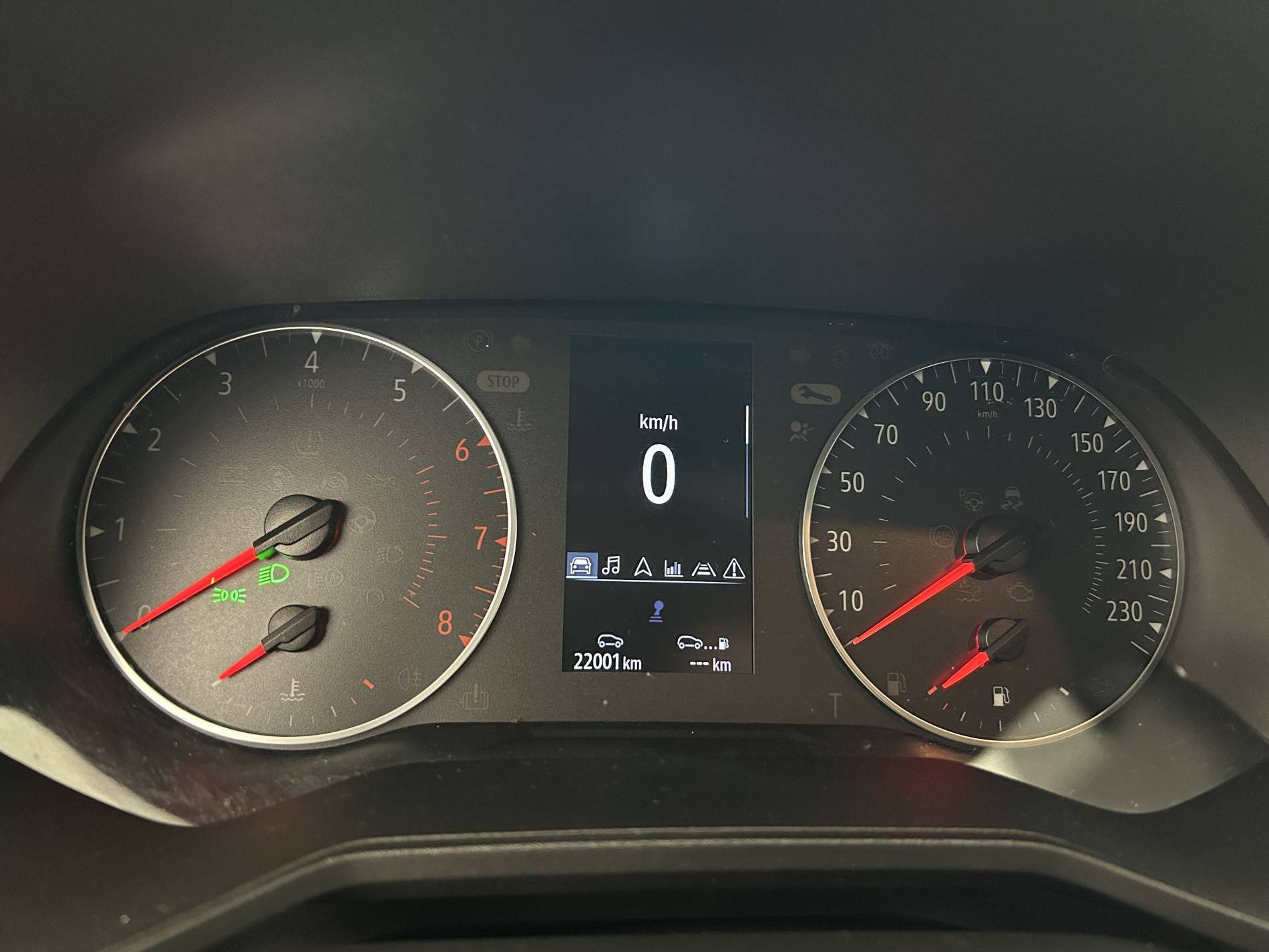 Vente en ligne Renault Clio 5 Clio TCe 90 au prix de 14 790 €