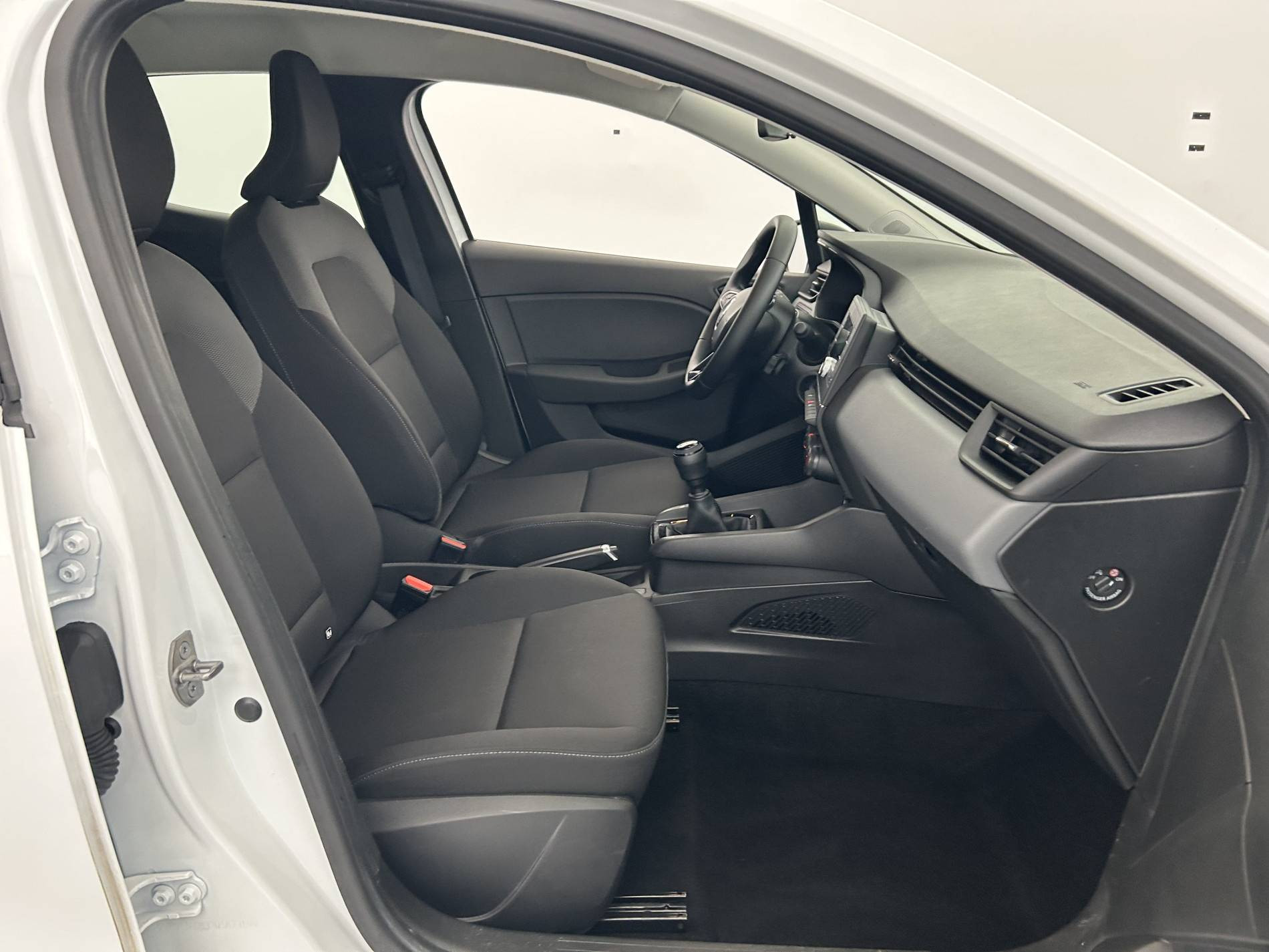 Vente en ligne Renault Clio 5 Clio SCe 65 au prix de 11 990 €