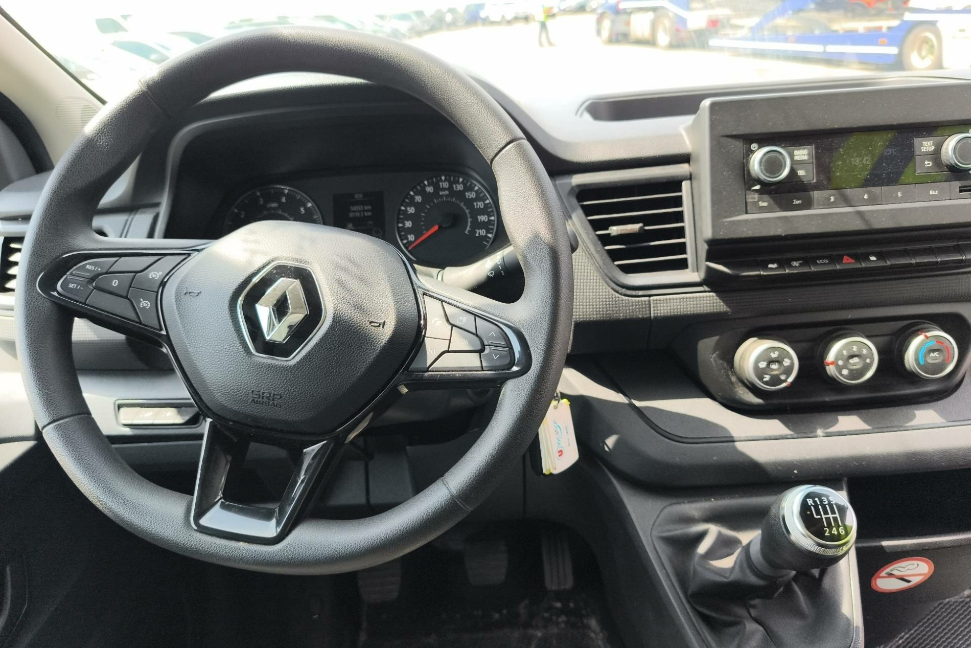 Vente en ligne Renault Trafic 3 Fourgon TRAFIC FGN L2H1 3000 KG BLUE DCI 130 au prix de 22 990 €