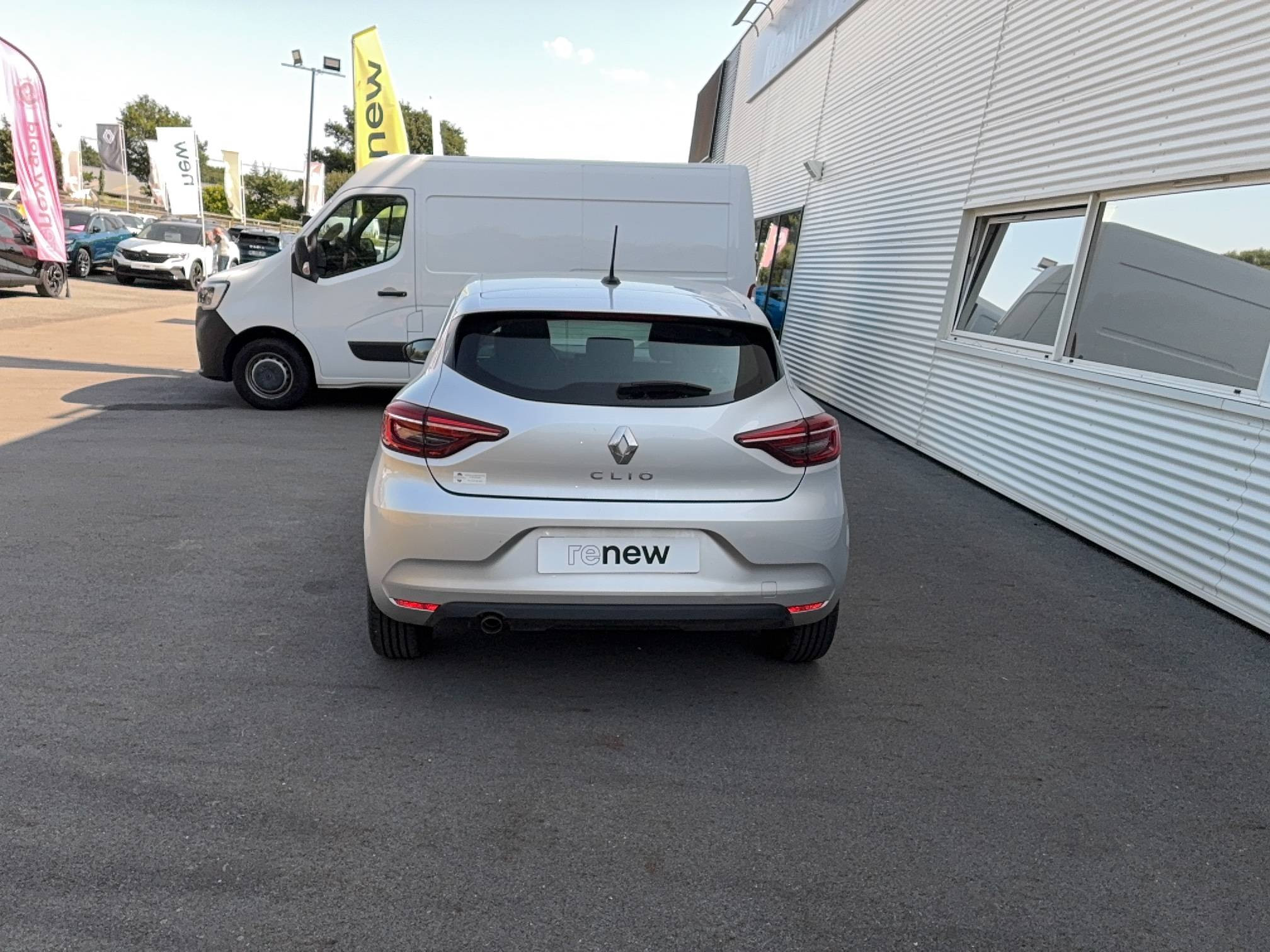 Vente en ligne Renault Clio 5 Clio TCe 90 au prix de 13 590 €