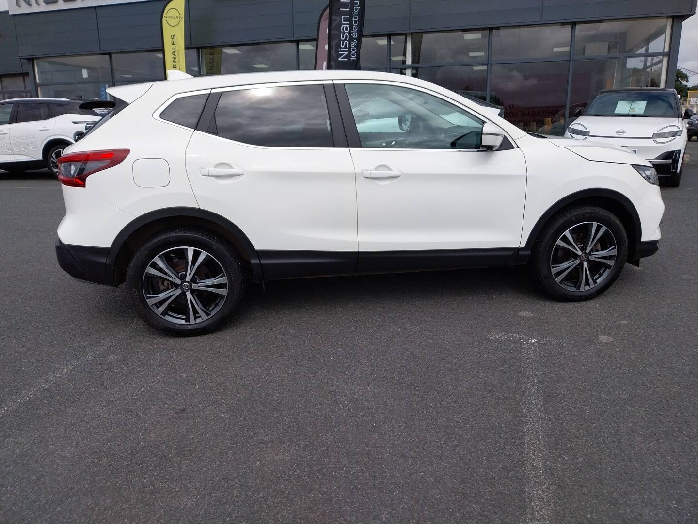Vente en ligne Nissan Qashqai  1.3 DIG-T 140 au prix de 15 490 €