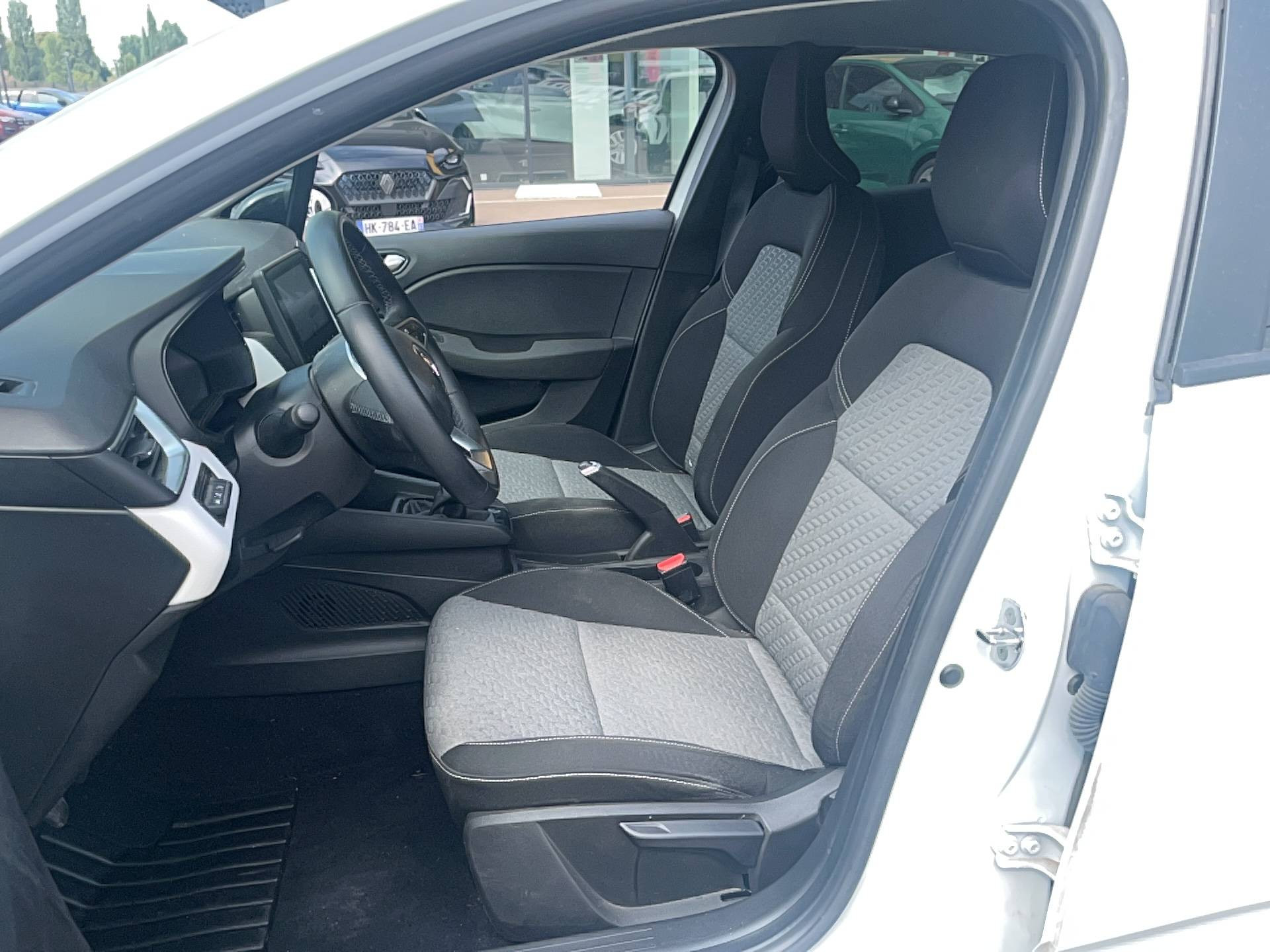 Vente en ligne Renault Clio 5 Clio SCe 65 au prix de 11 791 €