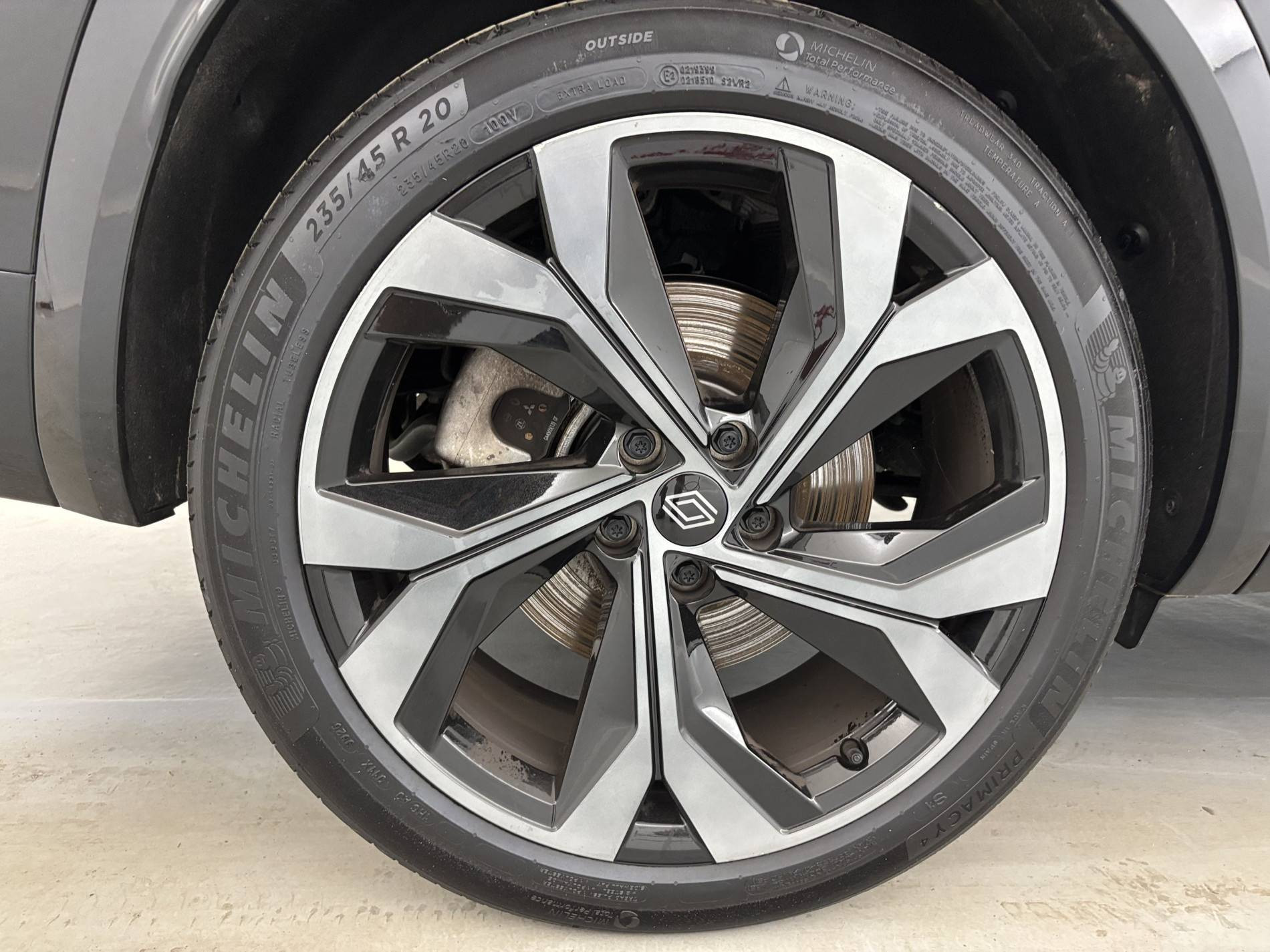Vente en ligne Renault Espace Espace E-Tech full hybrid 200 GSR2 au prix de 36 791 €