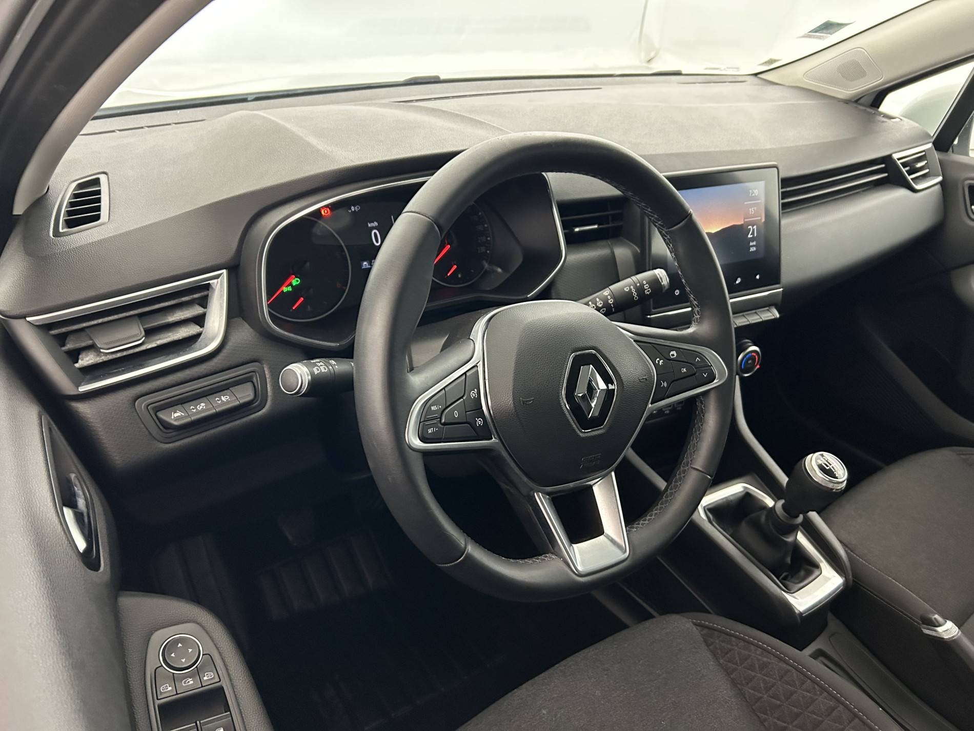 Vente en ligne Renault Clio 5 Clio Blue dCi 85 au prix de 12 990 €