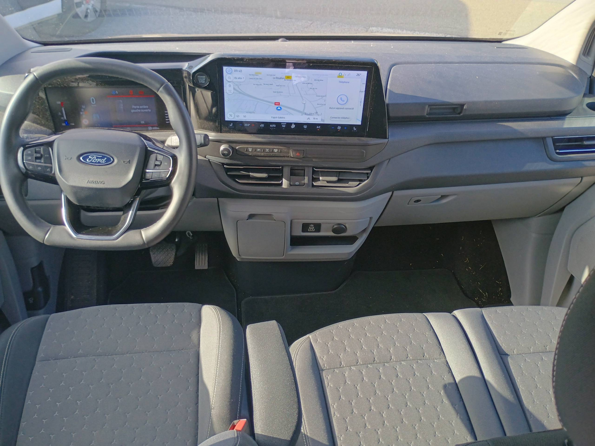 Vente en ligne Ford Transit Custom  300 L1H1 2.0 ECOBLUE 136 CH BVA8 au prix de 36 490 €
