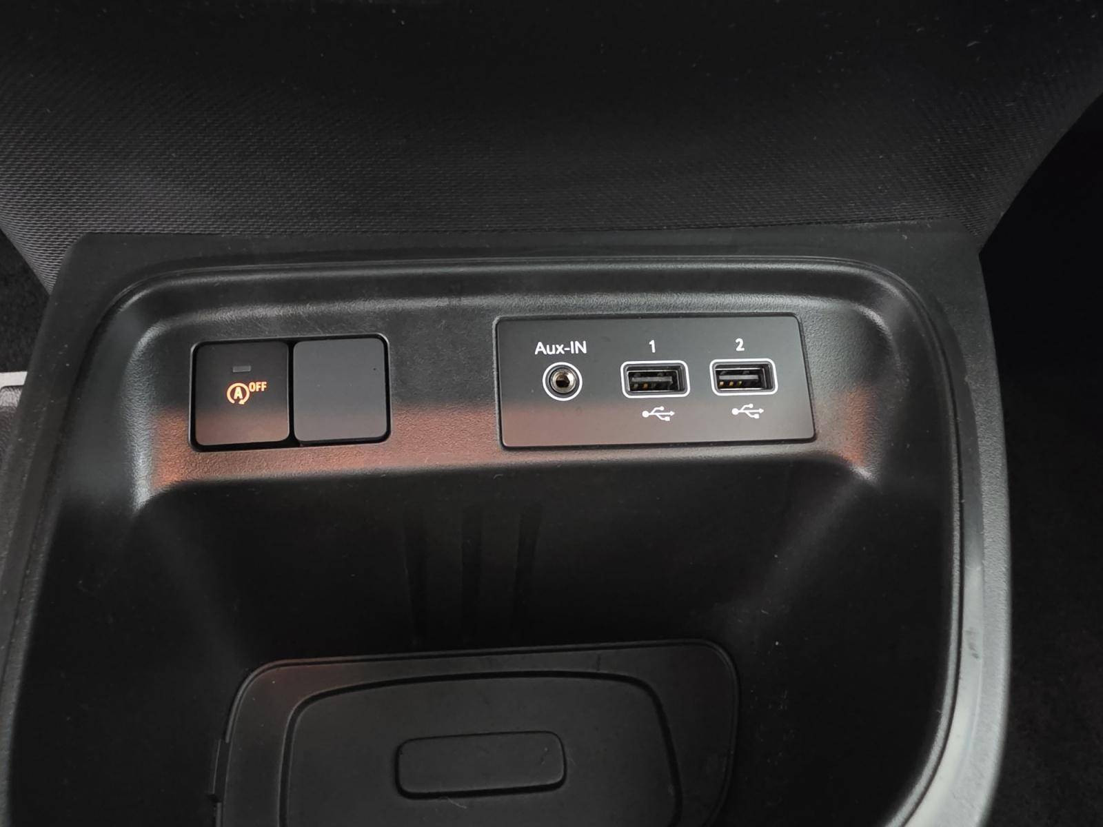 Vente en ligne Renault Twingo 3  SCe 65 au prix de 11 490 €