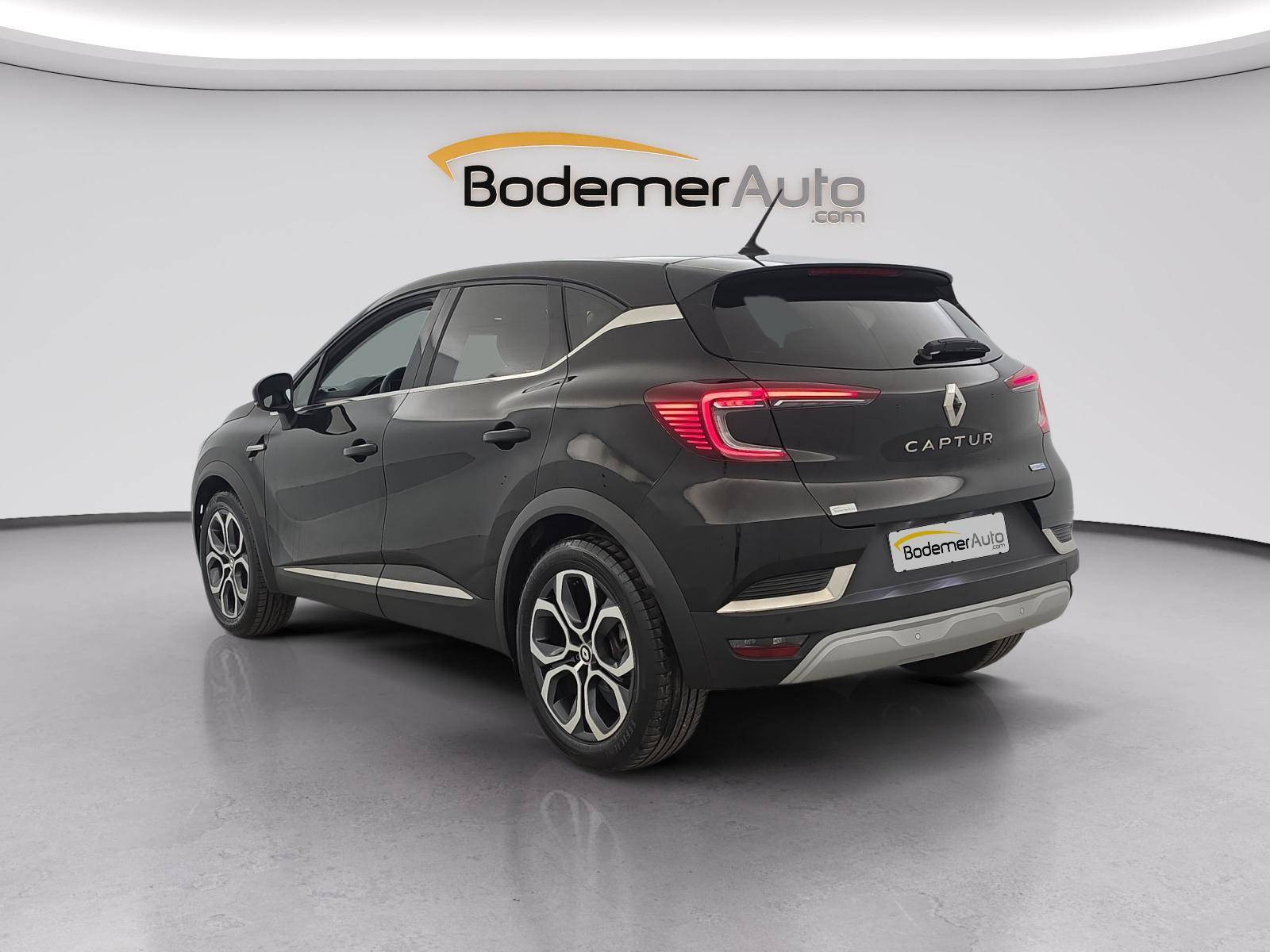 Vente en ligne Renault Captur  E-Tech 145 - 21 au prix de 19 690 €