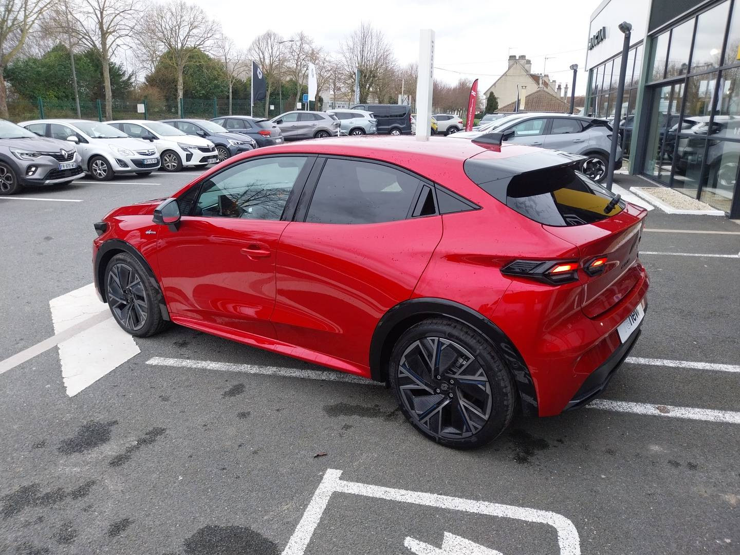 Vente en ligne Renault Clio 6 Clio E-Tech full hybrid 160 ch au prix de 29 790 €