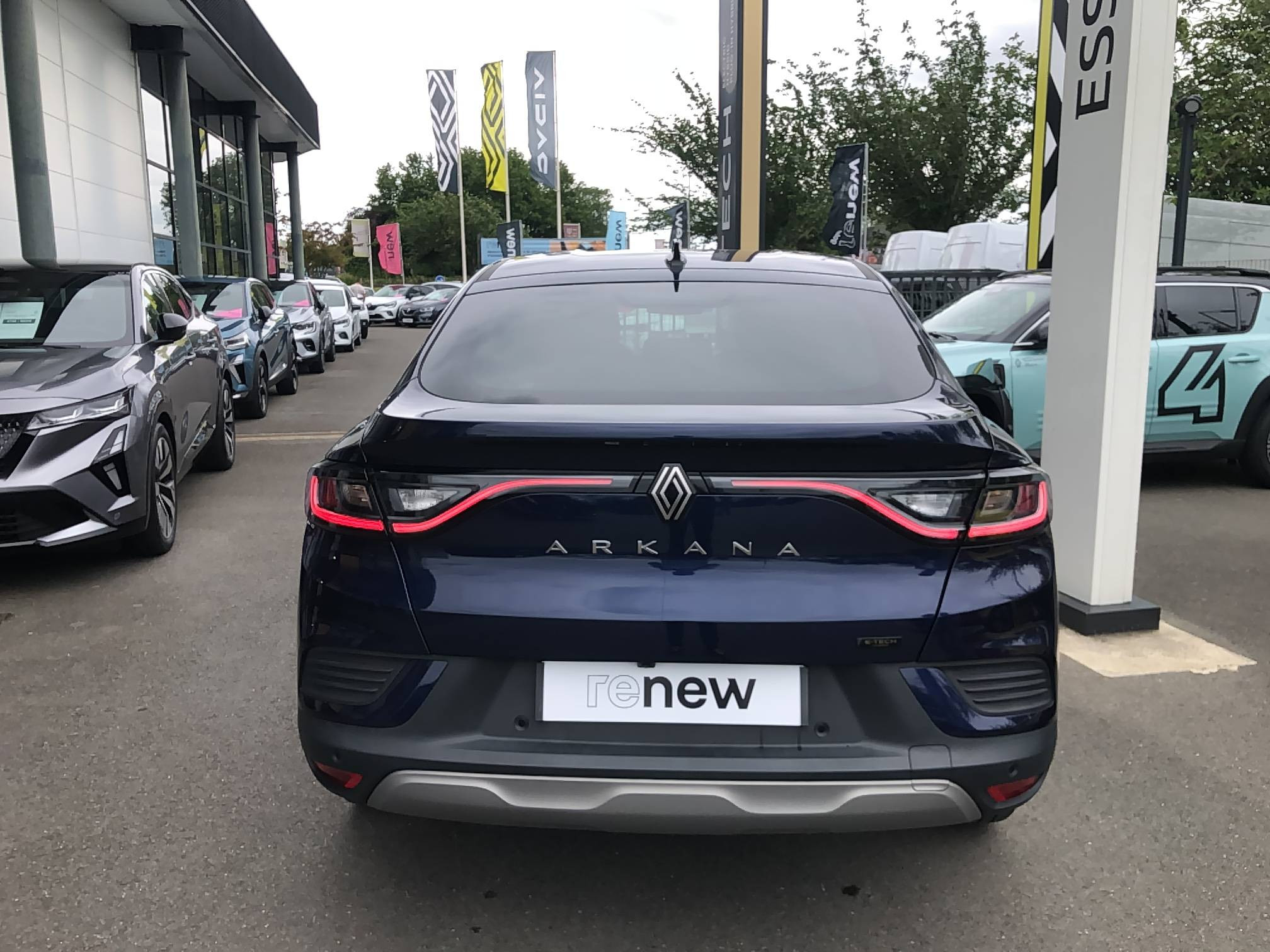 Vente en ligne Renault Arkana  E-Tech 145 - 23 au prix de 22 990 €