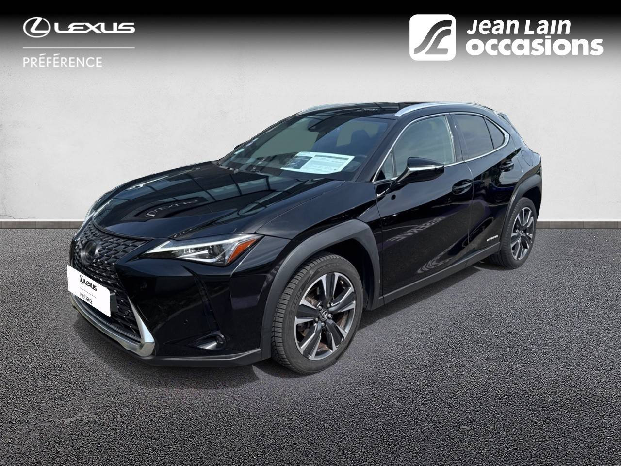 Vente en ligne LEXUS UX MY20 UX 250h 2WD Premium Edition de 2020 au prix de 20 990 €