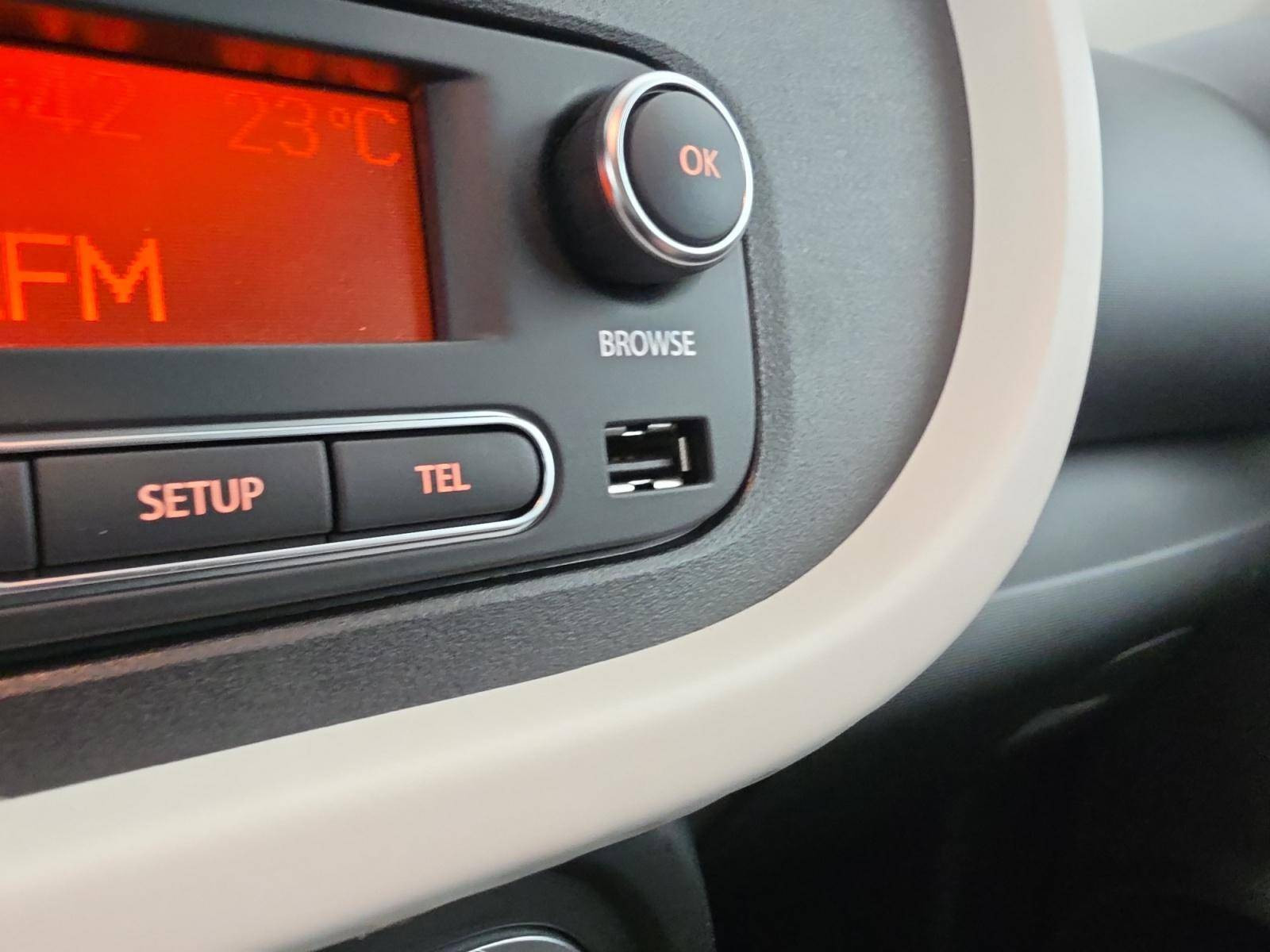 Vente en ligne Renault Twingo Electrique Twingo III E-Tech au prix de 13 890 €