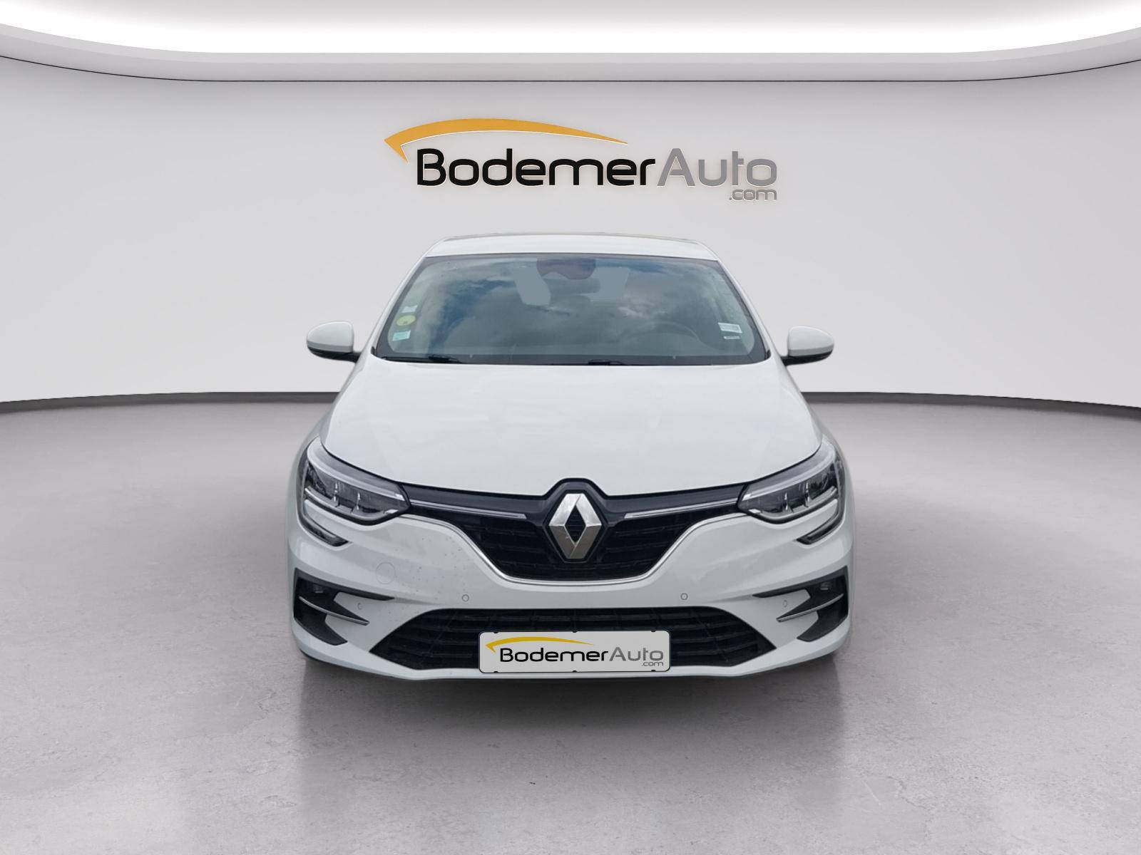 Vente en ligne Renault Megane 4 Mégane IV Berline Blue dCi 115 au prix de 13 290 €