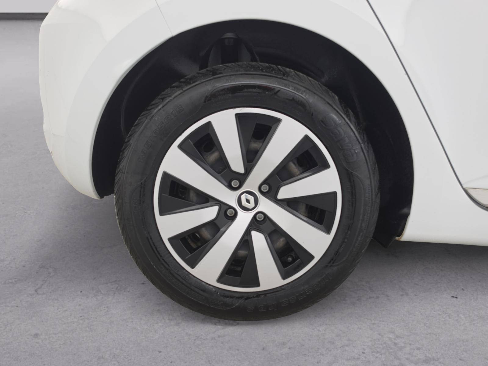 Vente en ligne Renault Clio 5 Clio TCe 90 au prix de 13 750 €