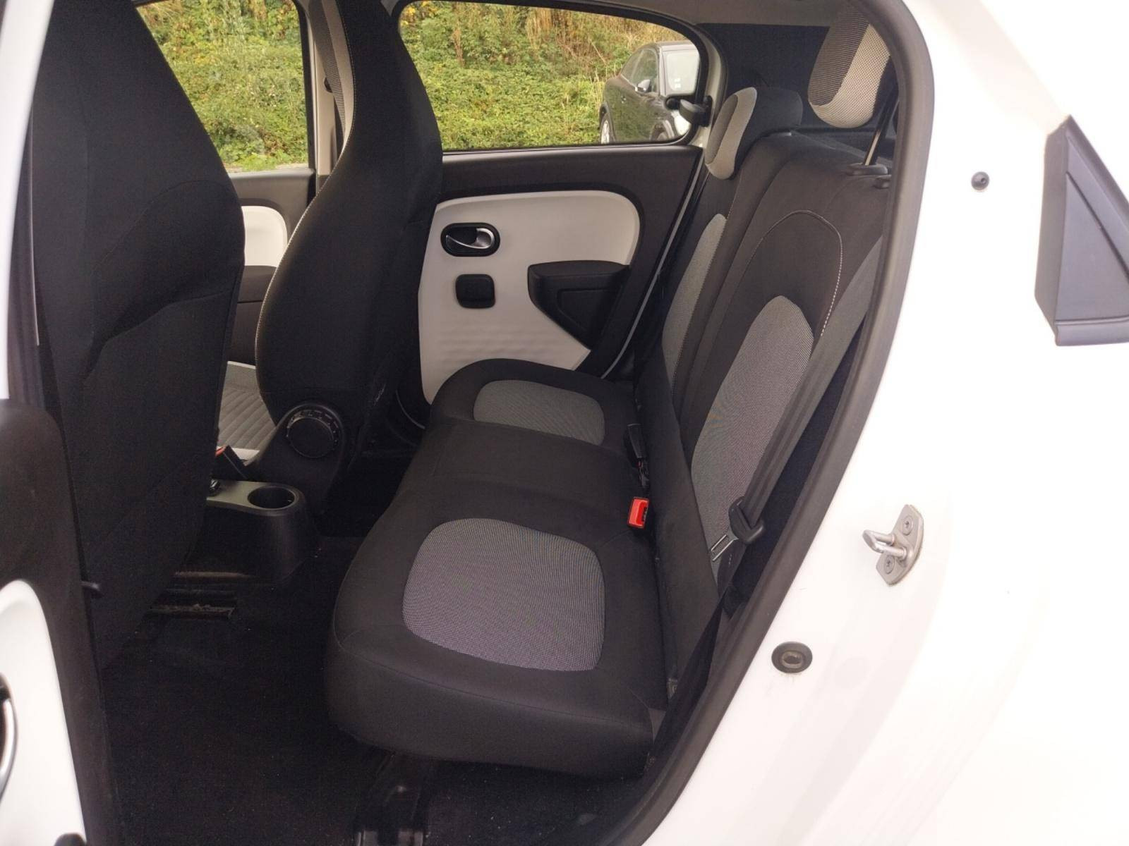 Vente en ligne Renault Twingo Electrique Twingo III E-Tech au prix de 11 590 €