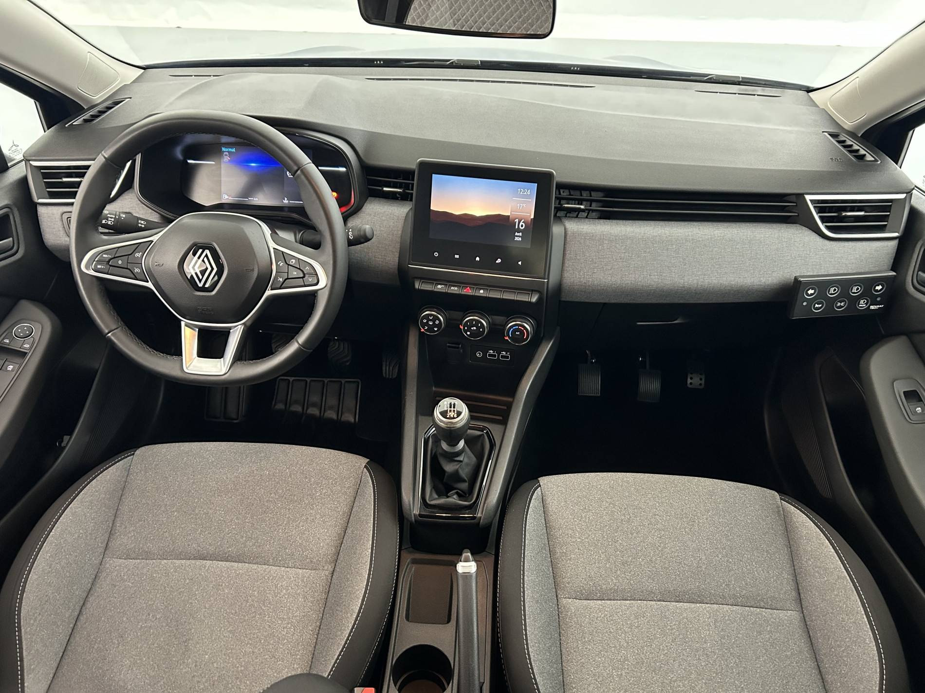 Vente en ligne Renault Clio 5 Clio Blue dCi 100 ch GSR2 au prix de 16 590 €