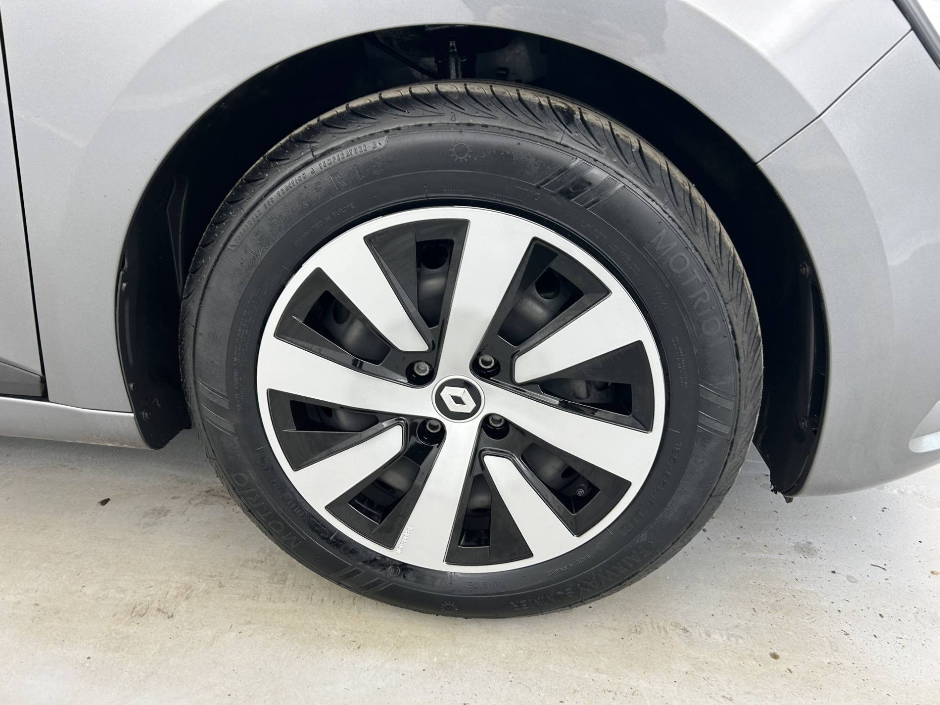 Vente en ligne Renault Clio 5 Clio TCe 90 au prix de 14 490 €