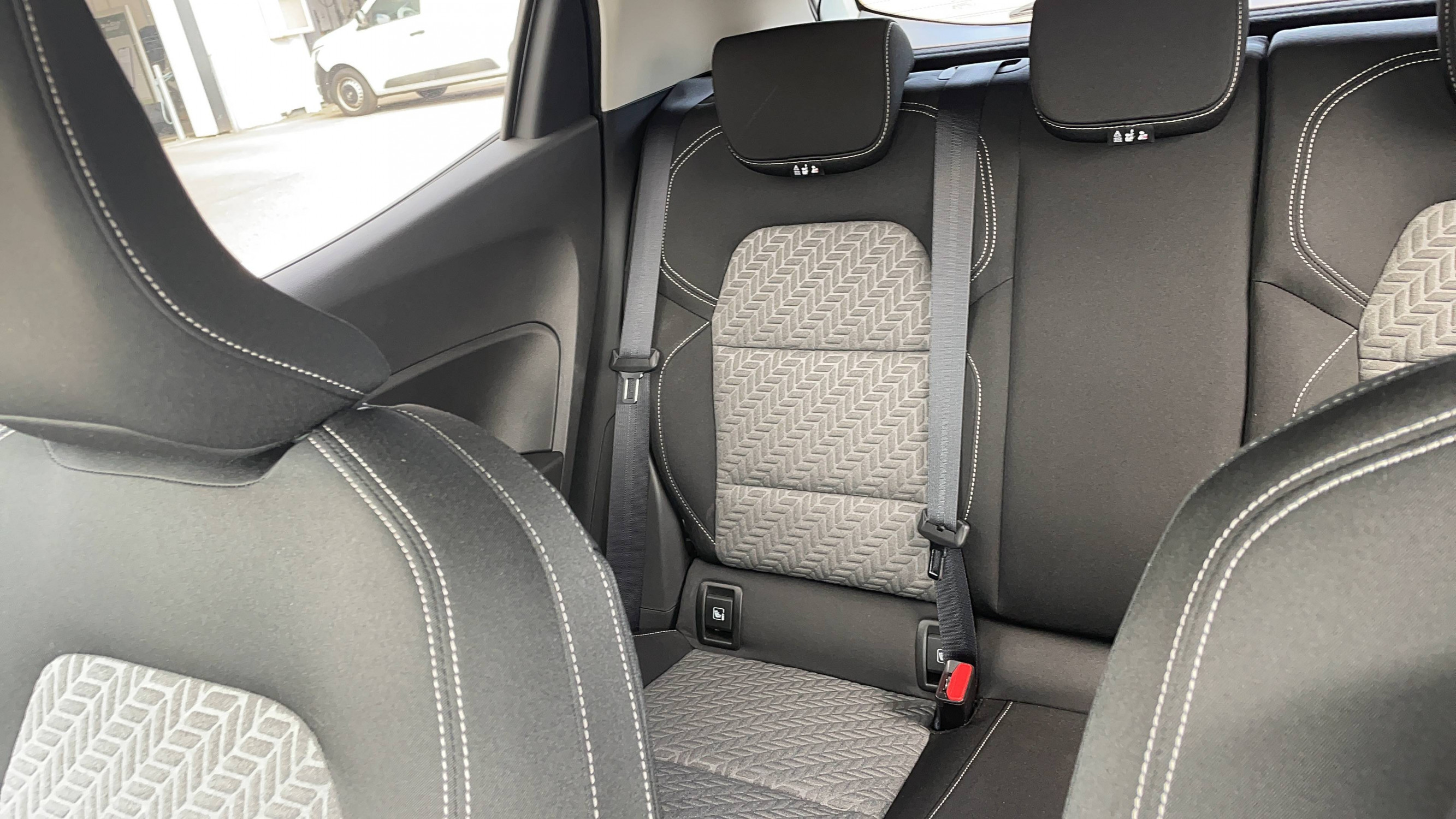 Vente en ligne Renault Clio 5 Clio SCe 65 au prix de 13 791 €
