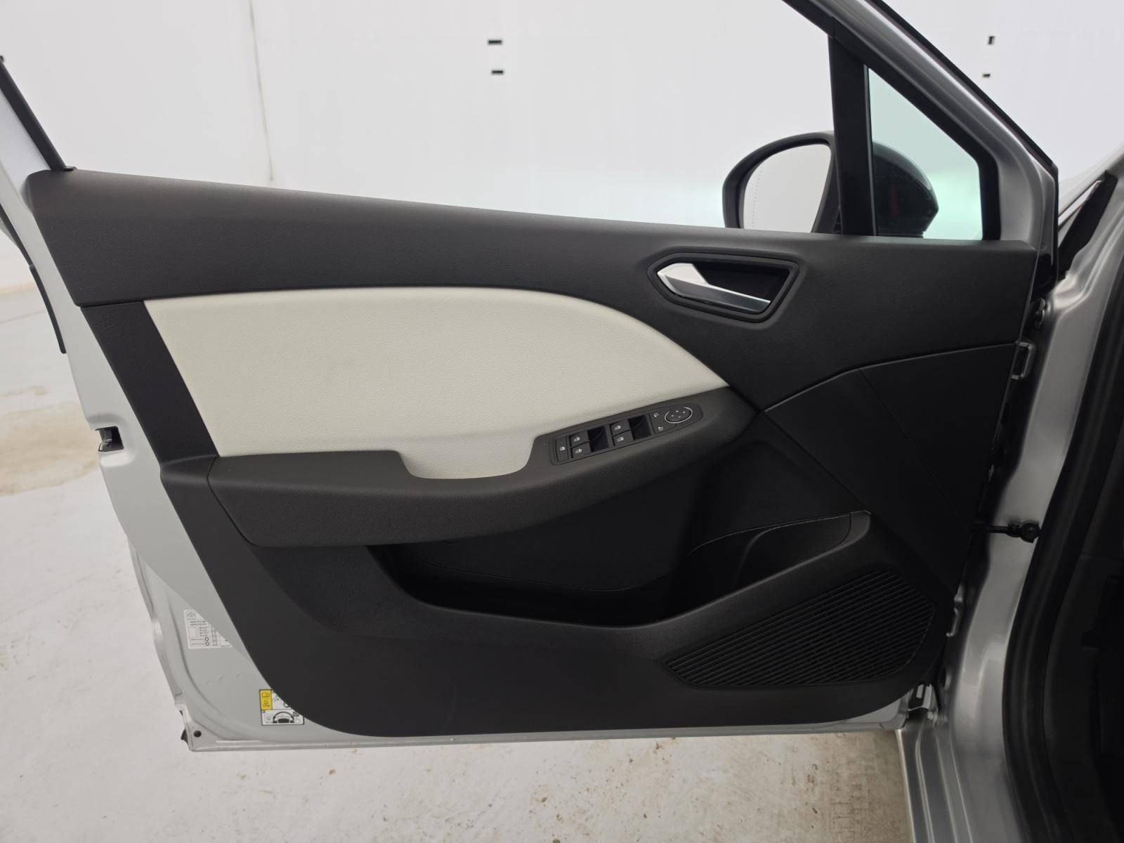 Vente en ligne Renault Clio 5 Clio TCe 90 au prix de 14 490 €