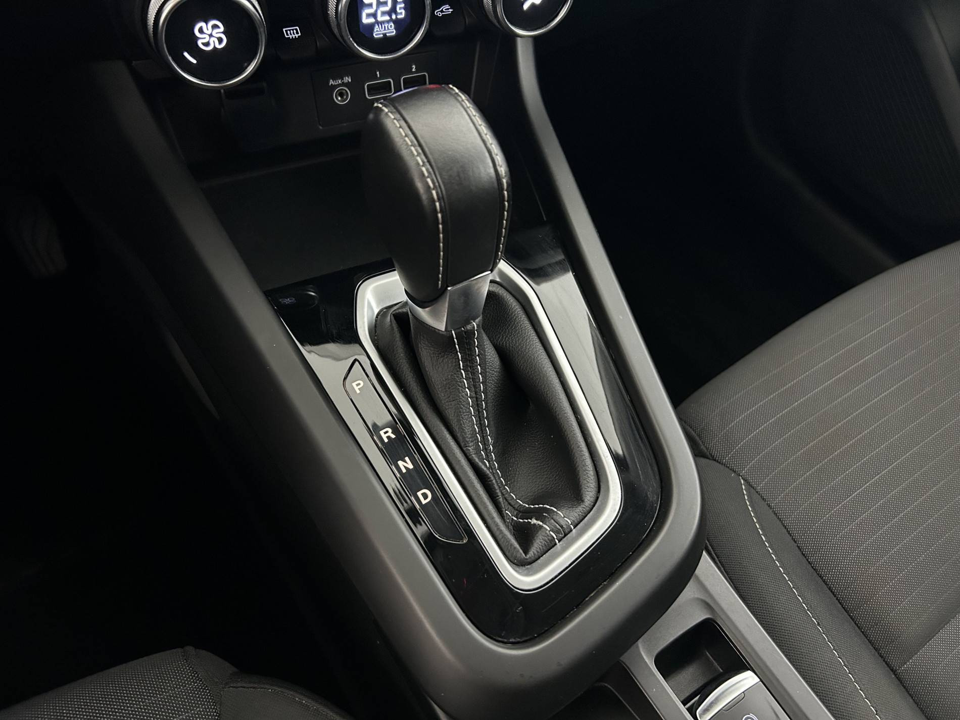 Vente en ligne Renault Arkana  mild hybrid 140 EDC FAP - 22 au prix de 17 490 €
