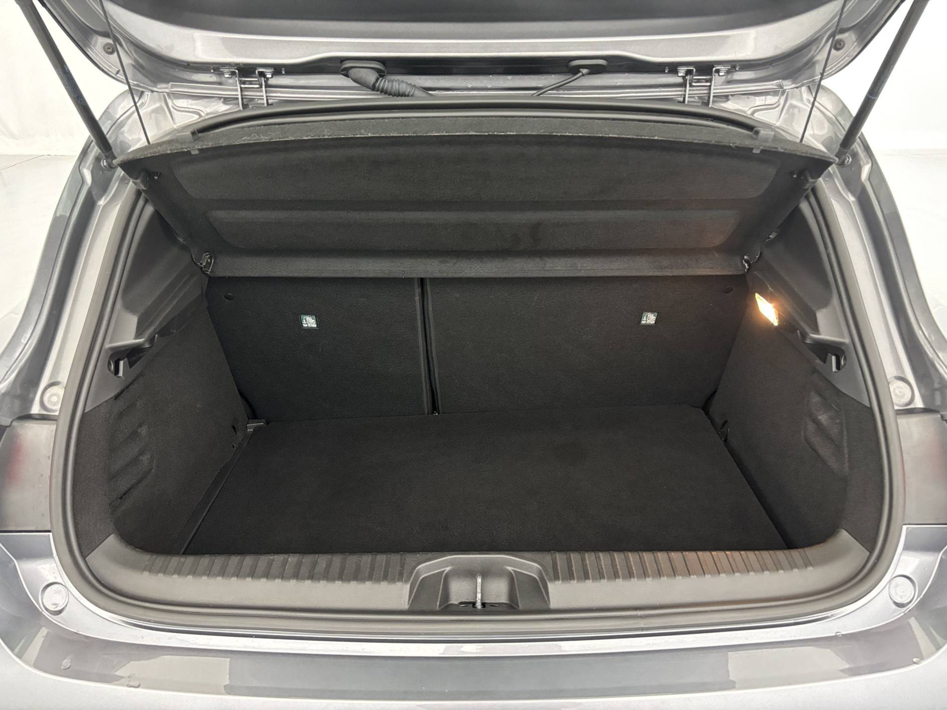 Vente en ligne Renault Clio 5 Clio TCe 90 au prix de 13 990 €
