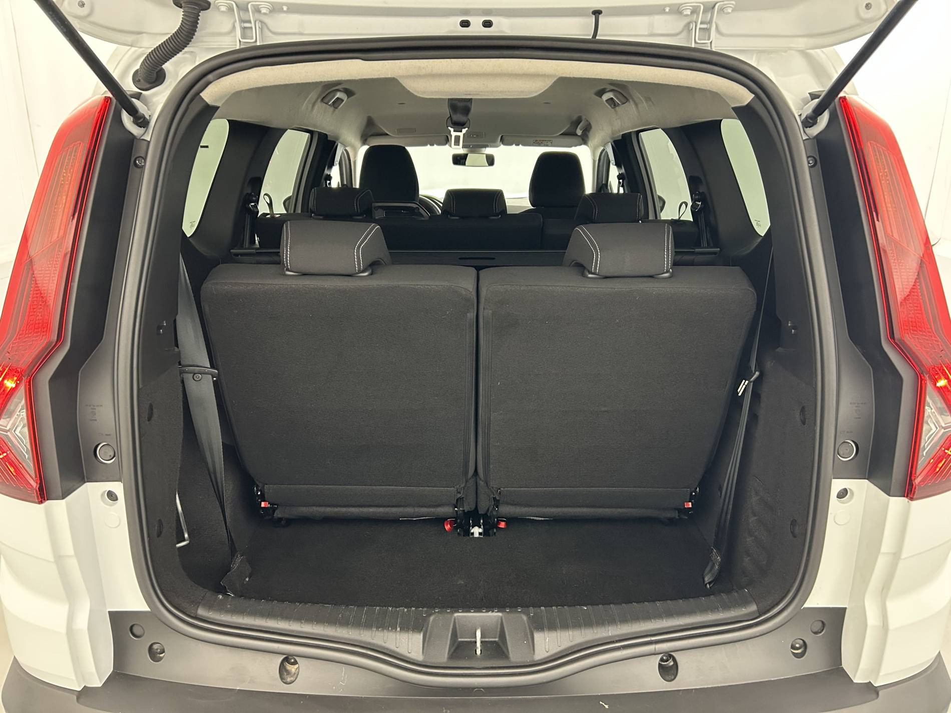 Vente en ligne Dacia Jogger  TCe 110 7 places Expression au prix de 18 790 €