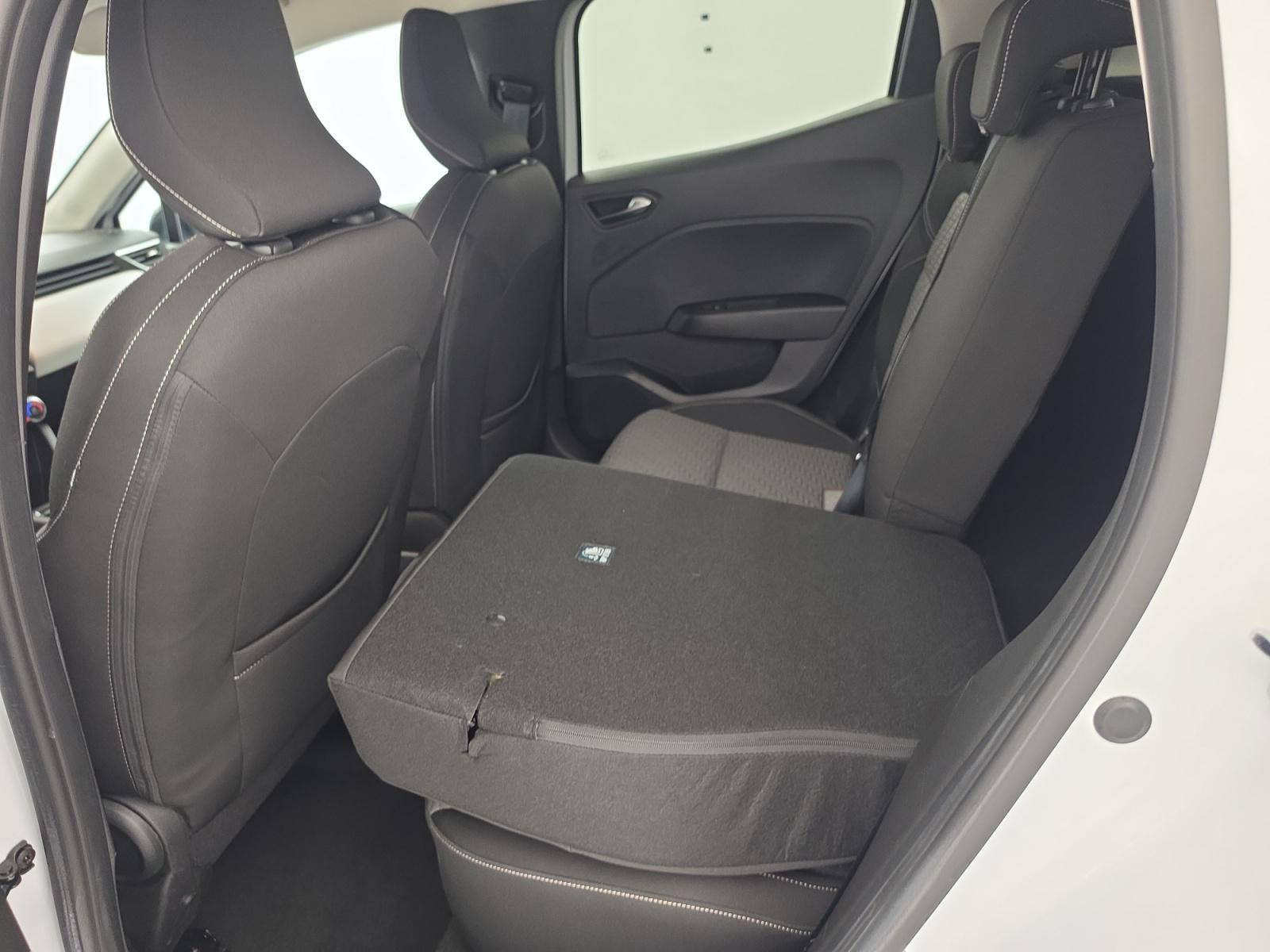 Vente en ligne Renault Clio 5 Clio TCe 90 au prix de 13 800 €