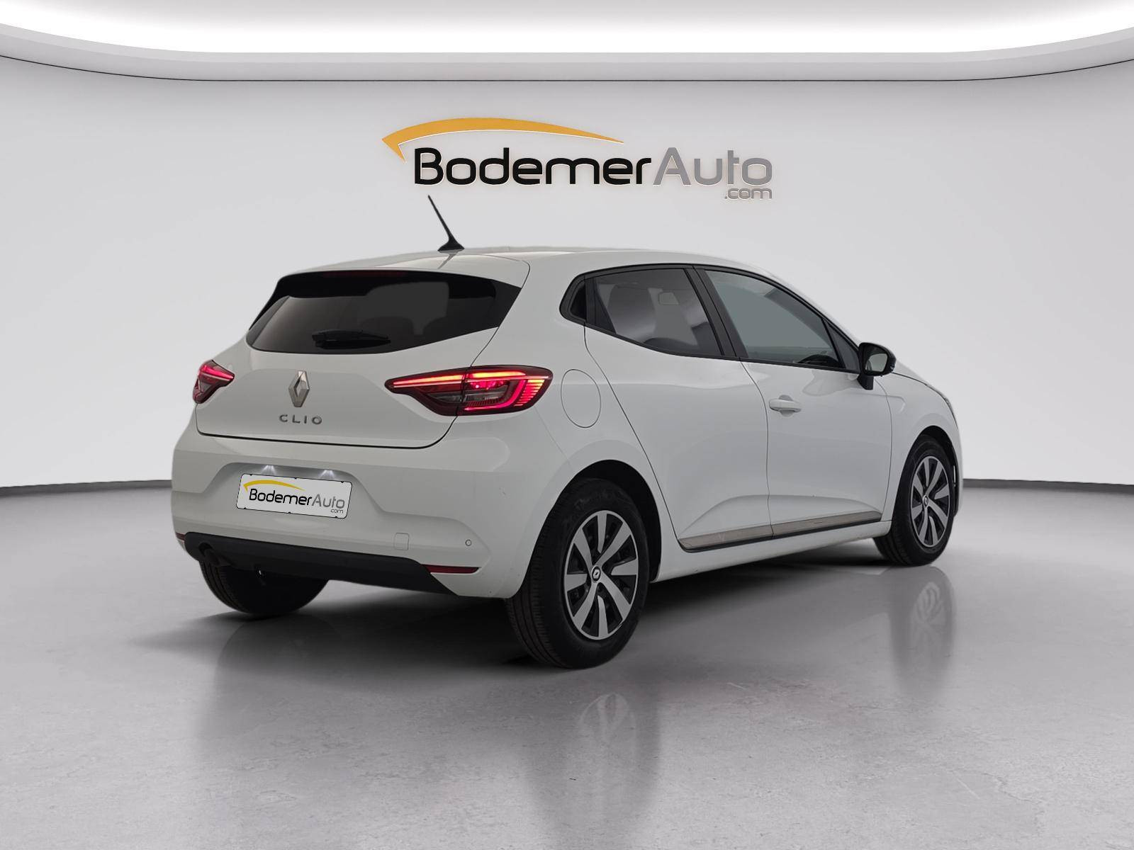 Vente en ligne Renault Clio 5 Clio TCe 90 au prix de 13 790 €
