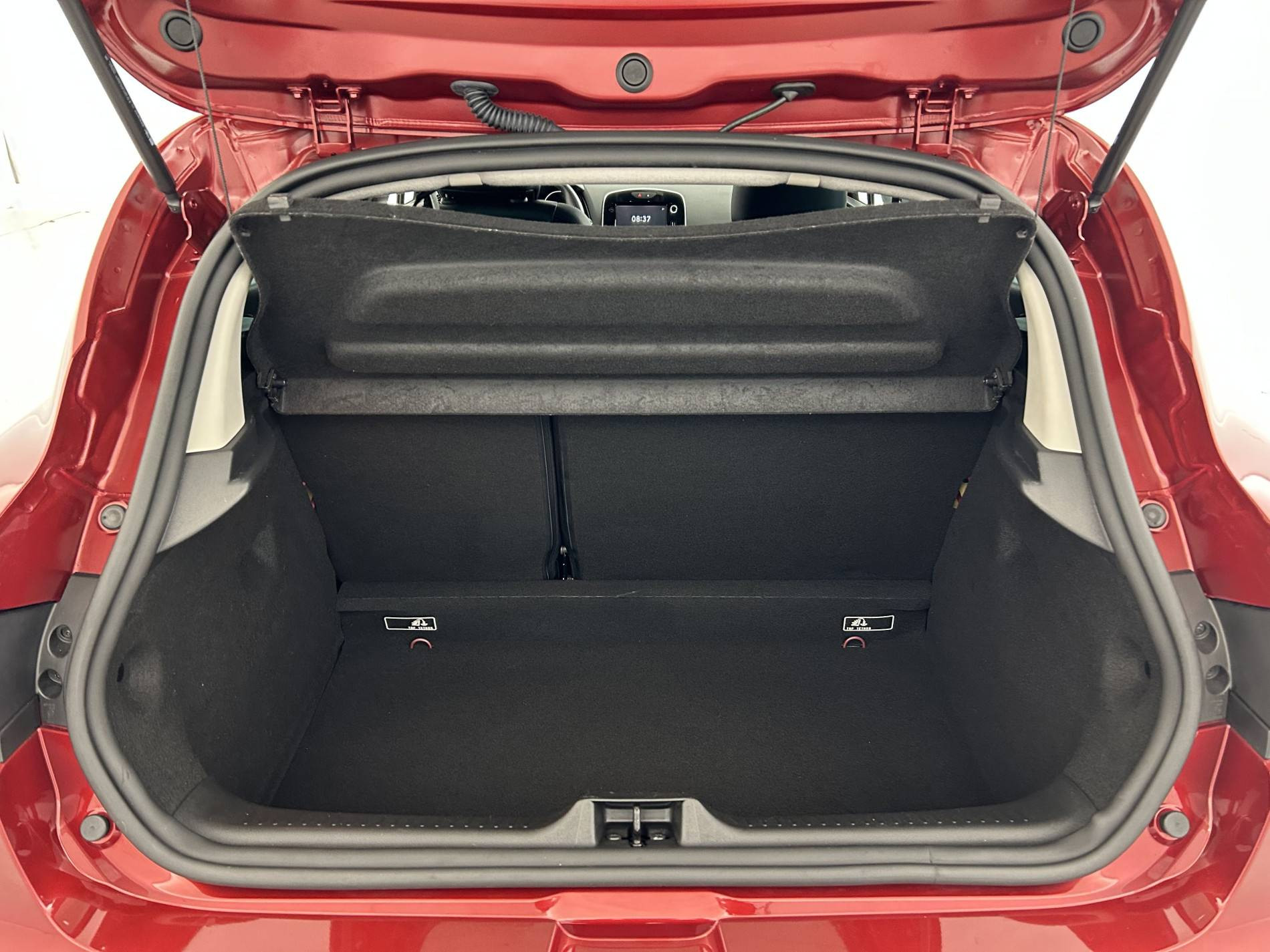 Vente en ligne Renault Clio 4 Clio TCe 90 au prix de 11 990 €