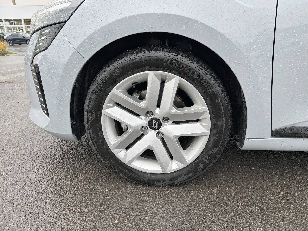 Vente en ligne Renault Clio 5 Clio E-Tech full hybrid 145 ch GSR2 au prix de 19 990 €