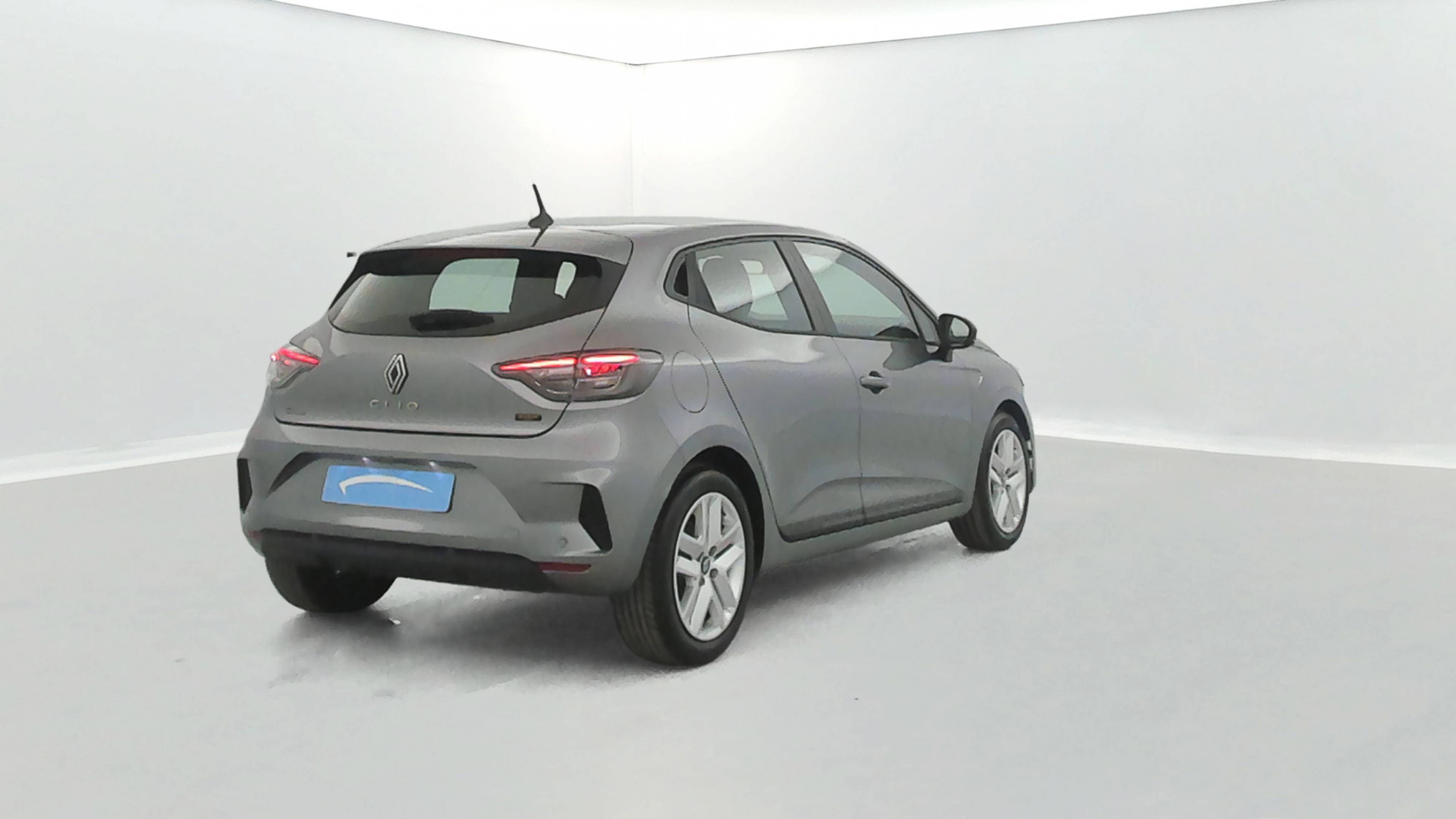 Vente en ligne Renault Clio 5 Clio E-Tech full hybrid 145 ch GSR2 au prix de 19 290 €