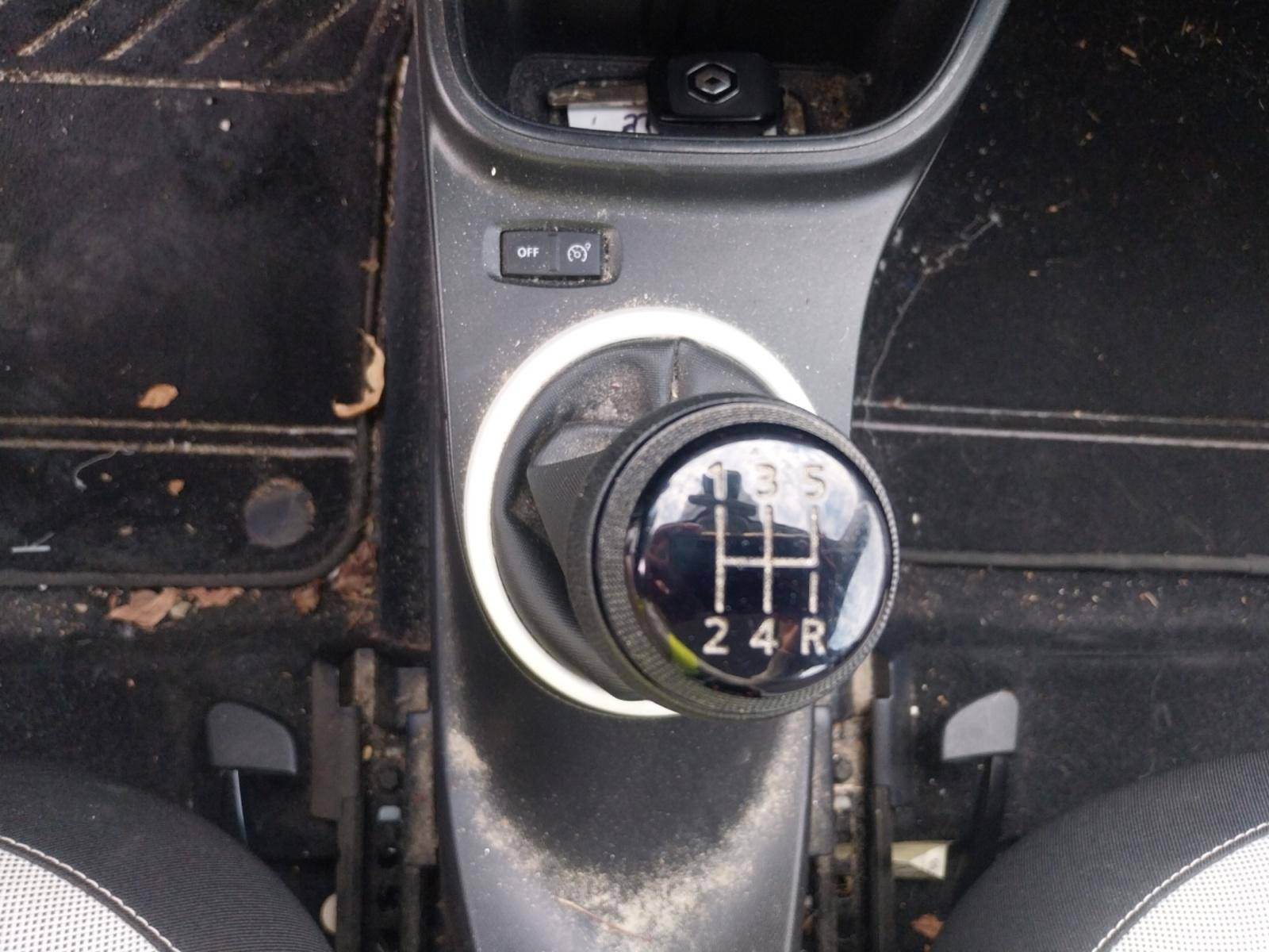 Vente en ligne Renault Twingo 3  SCe 65 - 21 au prix de 10 490 €