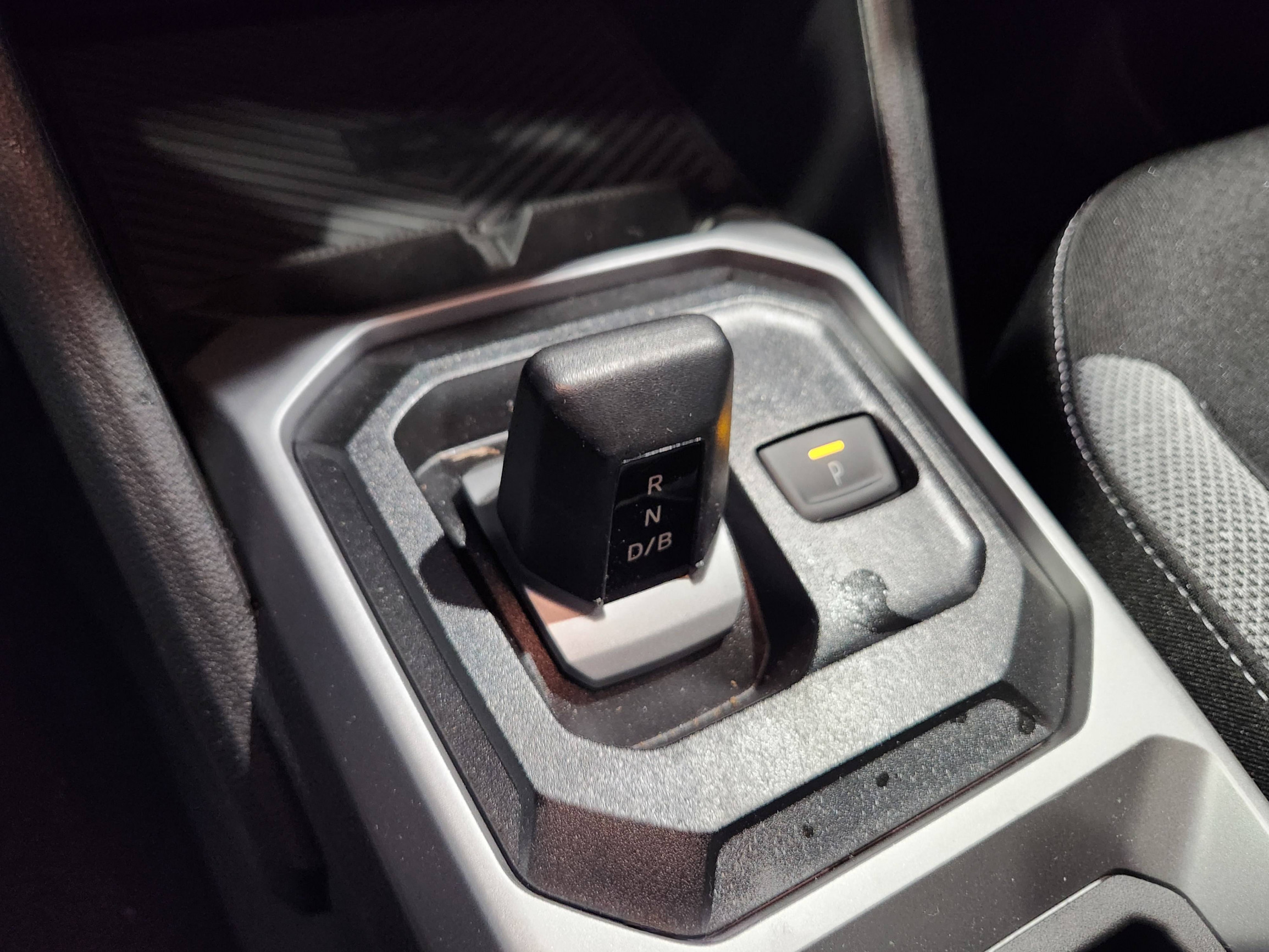 Vente en ligne Dacia Duster  Hybrid 155 au prix de 29 650 €