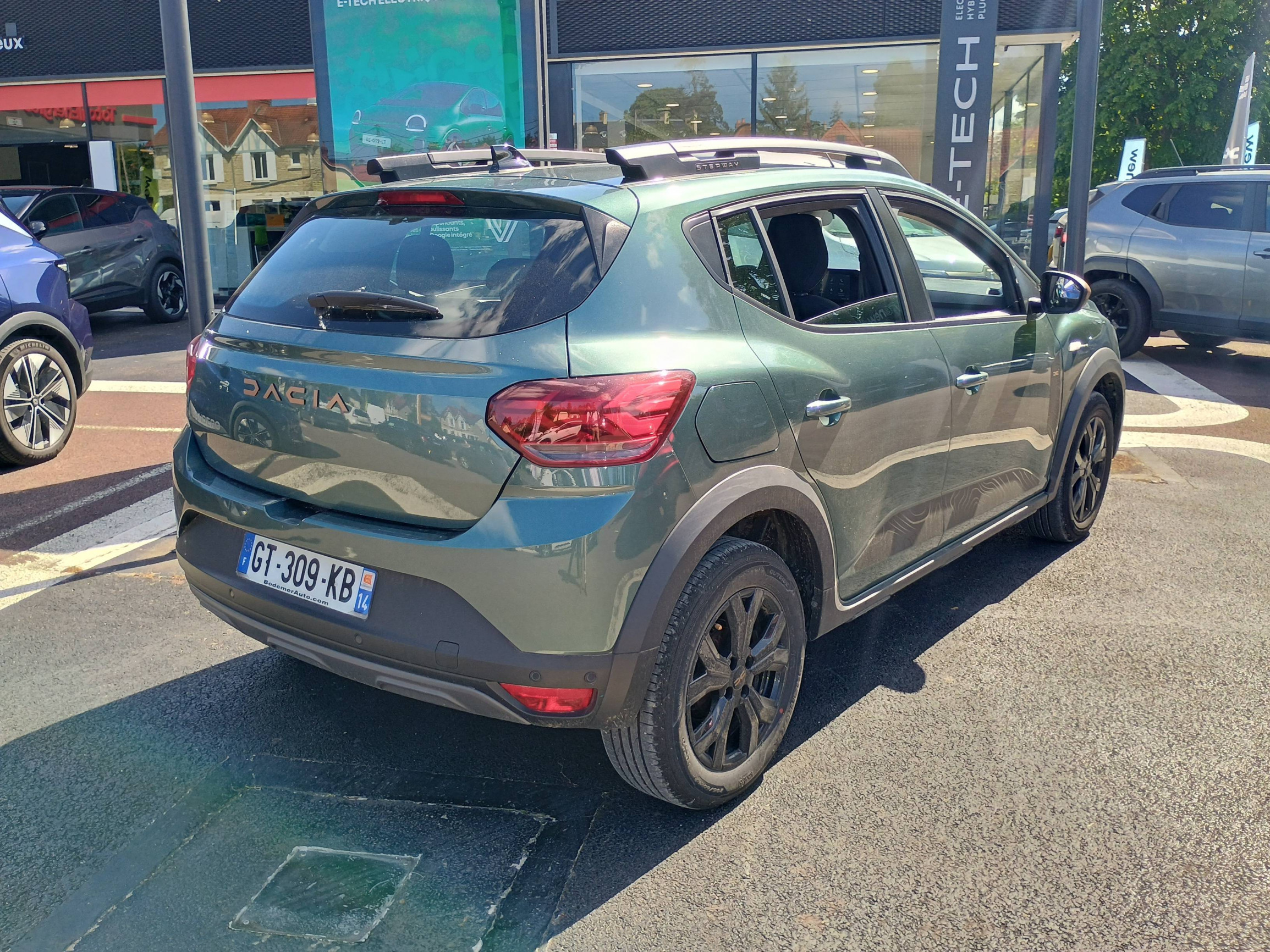 Vente en ligne Dacia Sandero  TCe 110 au prix de 15 990 €