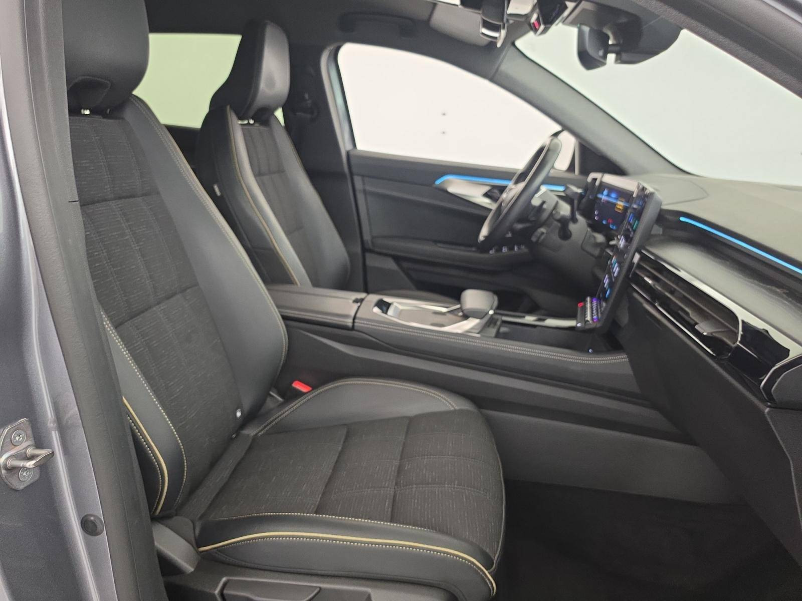 Vente en ligne Renault Austral  E-Tech hybrid 200 au prix de 26 990 €