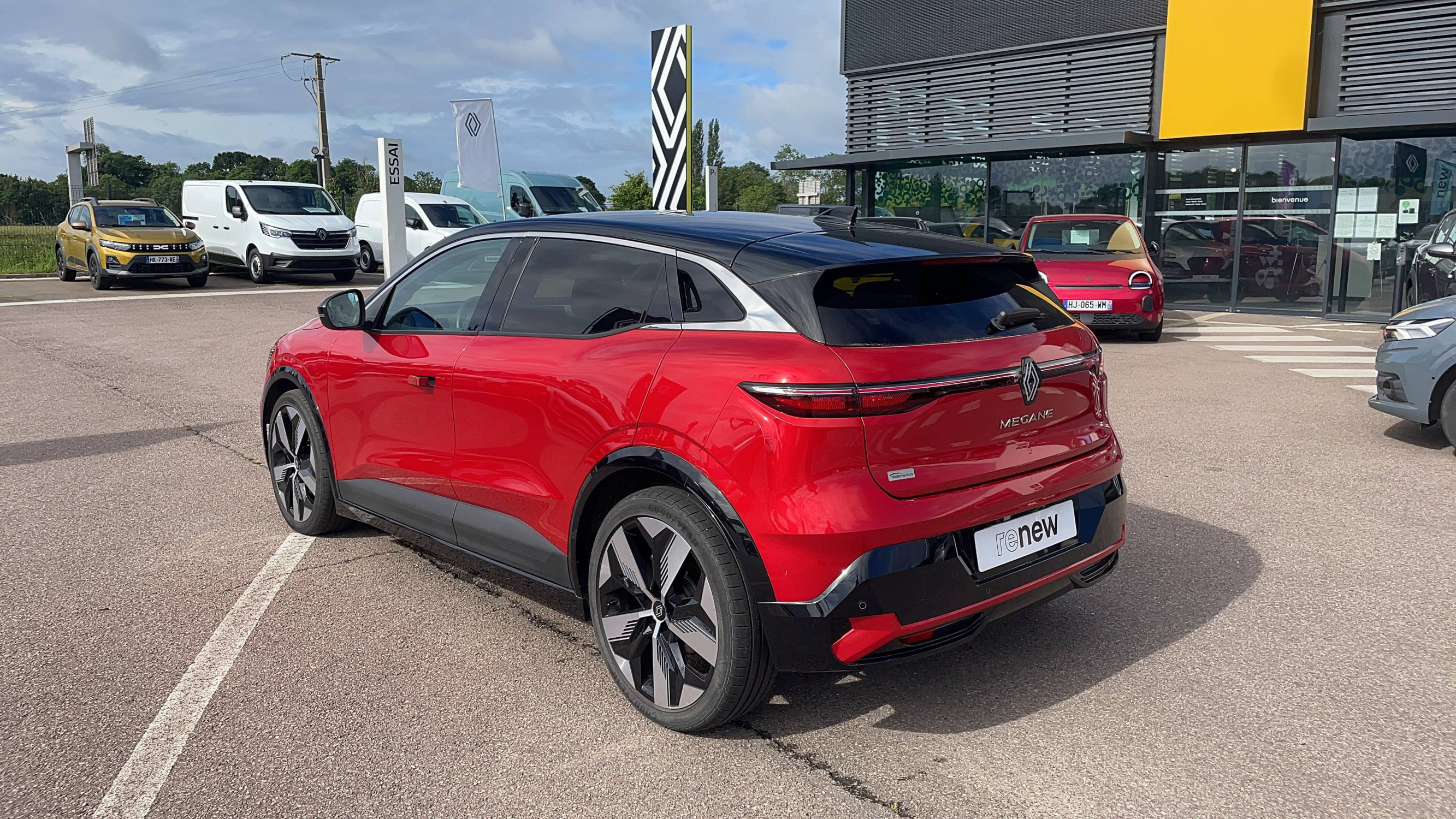 Vente en ligne Renault Megane E-Tech  EV40 130ch standard charge au prix de 23 491 €