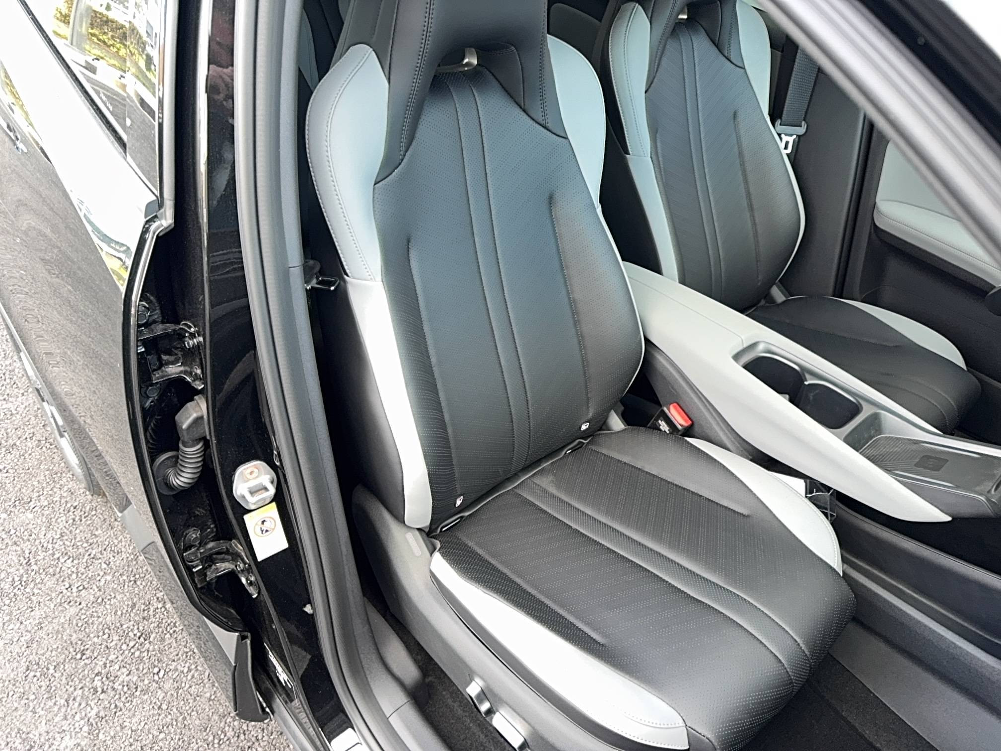 Vente en ligne Byd Dolphin Surf  43.2 kWh 156 ch au prix de 22 590 €