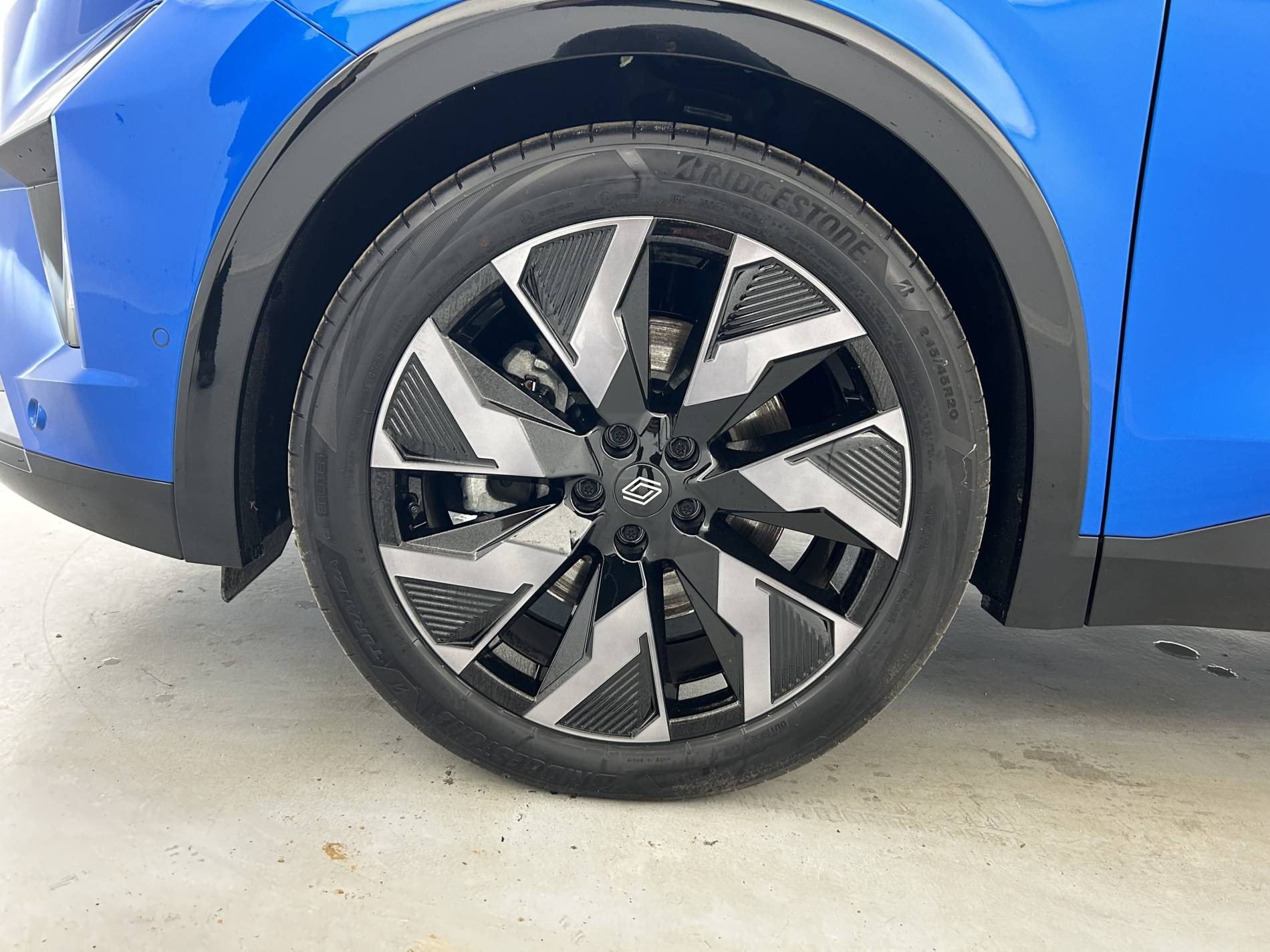 Vente en ligne Renault Rafale  E-Tech full hybrid 200 ch au prix de 40 490 €