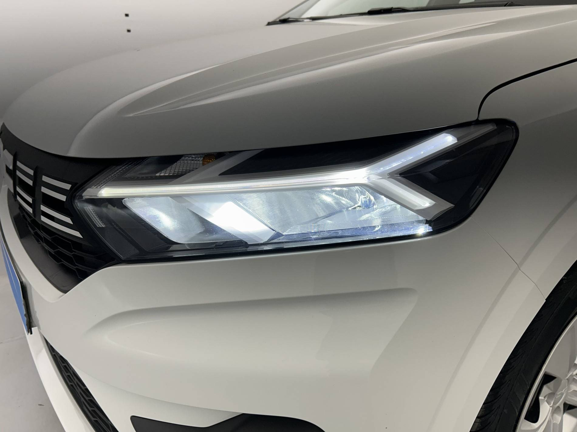 Vente en ligne Dacia Sandero  ECO-G 100 au prix de 12 990 €