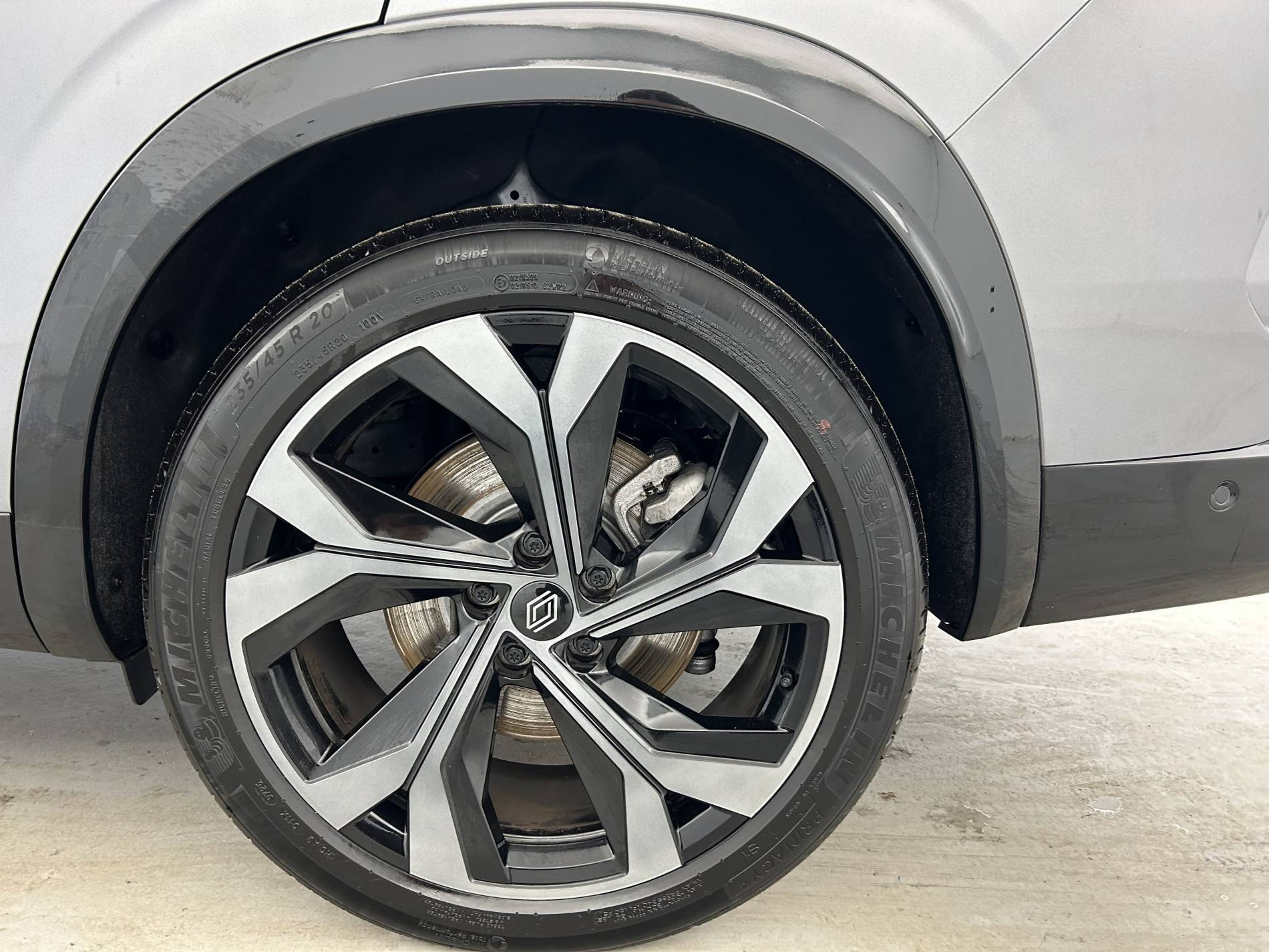 Vente en ligne Renault Espace Espace E-Tech full hybrid 200 GSR2 au prix de 38 980 €