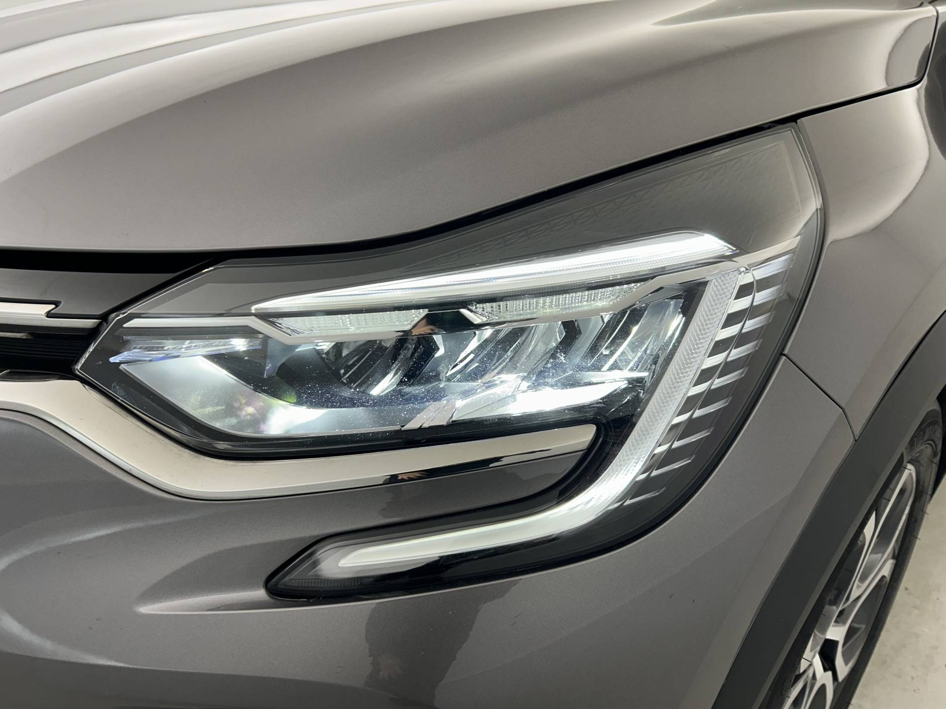 Vente en ligne Renault Captur  E-Tech hybride rechargeable 160 au prix de 18 990 €