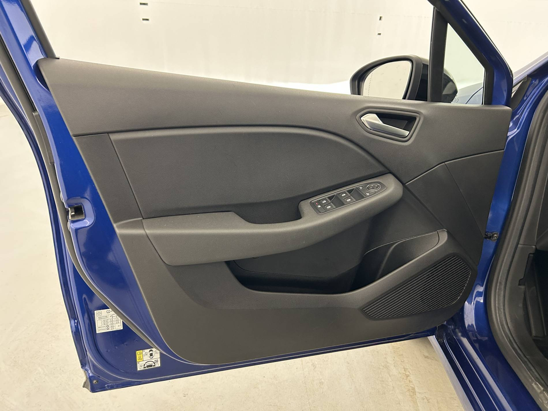 Vente en ligne Renault Clio 5 Clio TCe 90 au prix de 14 230 €