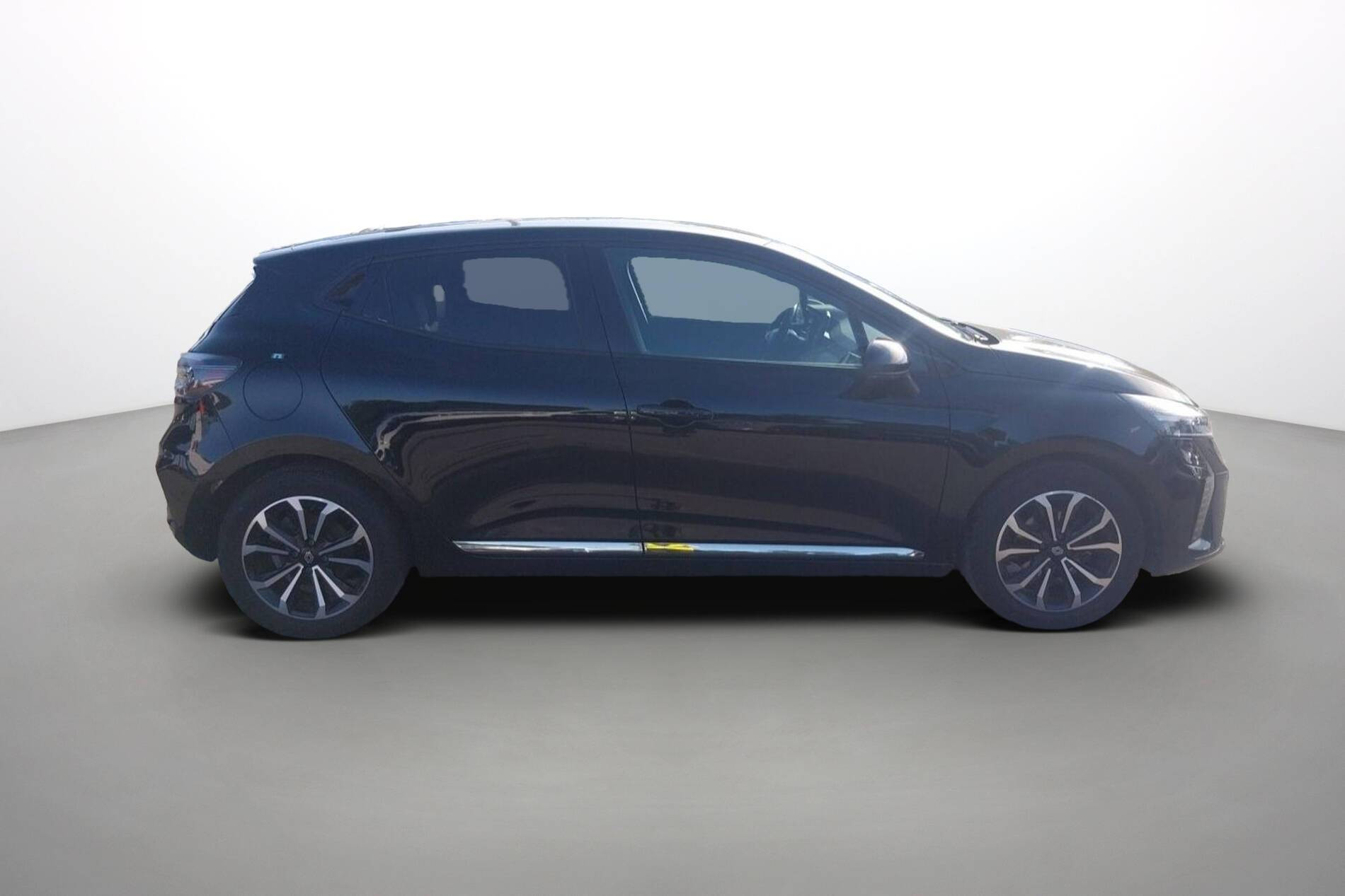 Vente en ligne Renault Clio 5 Clio Eco-G 100 ch GSR2 au prix de 16 990 €