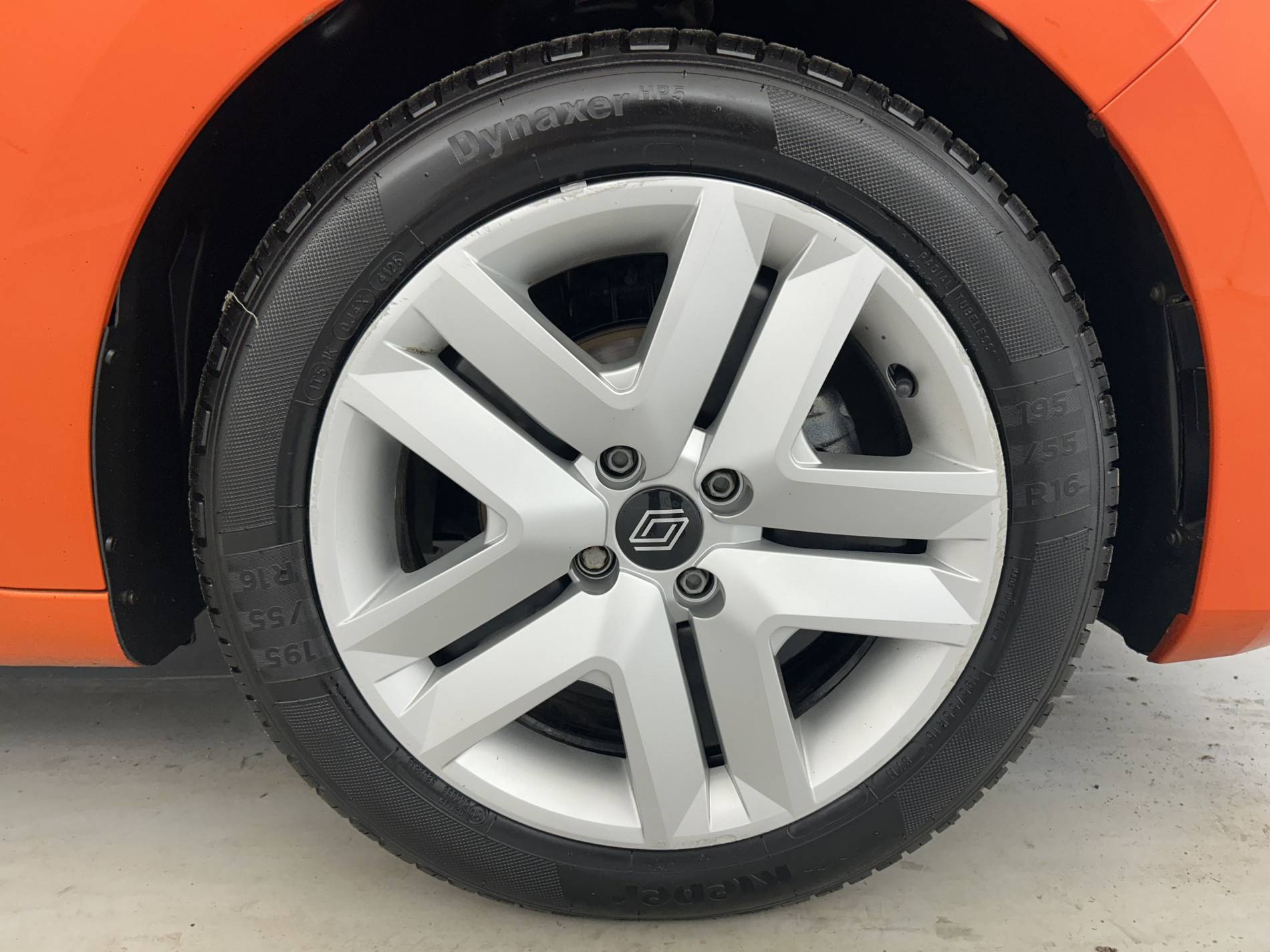Vente en ligne Renault Clio 5 Clio SCe 65 au prix de 12 990 €