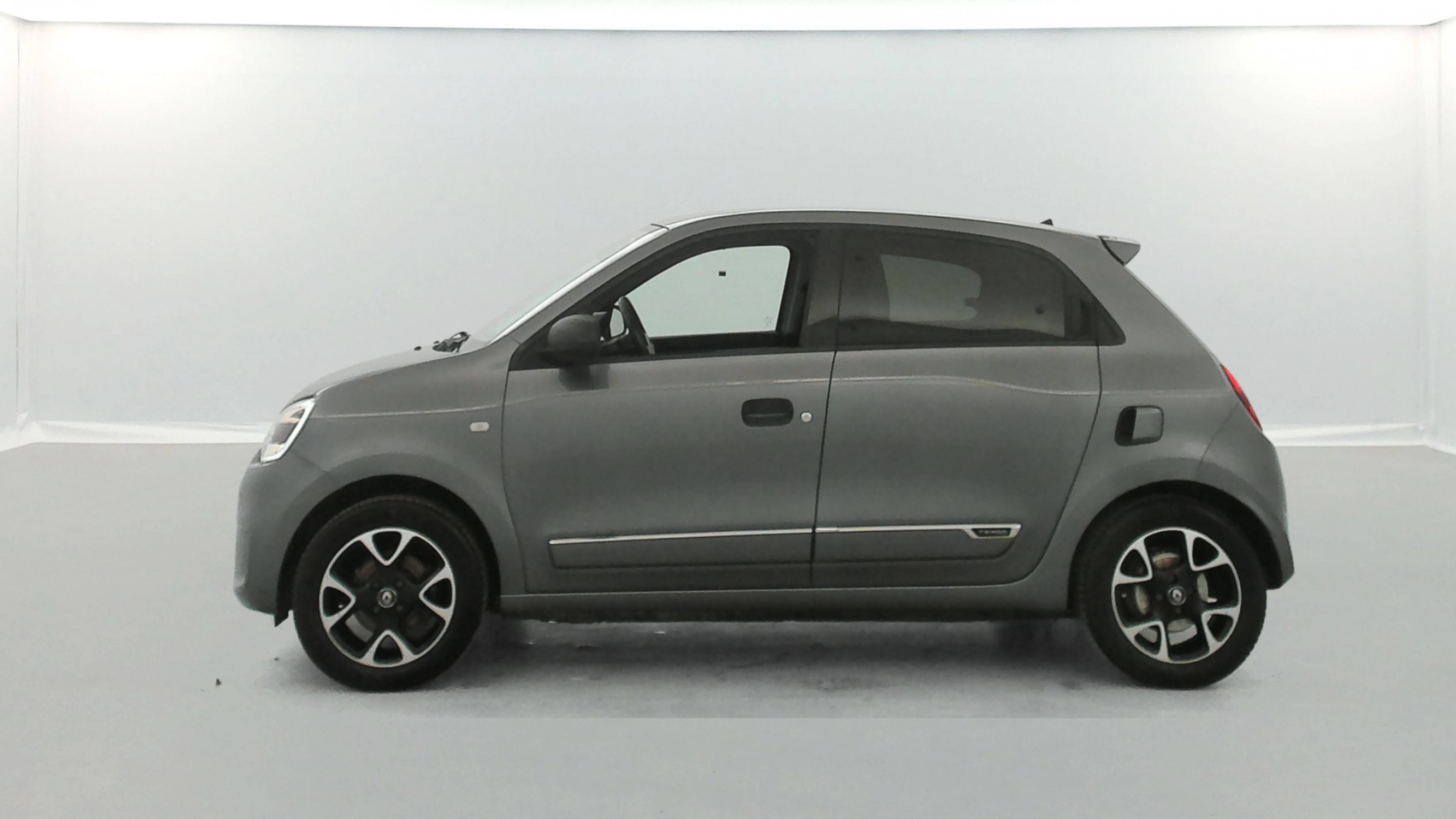 Vente en ligne Renault Twingo 3  TCe 95 au prix de 10 990 €