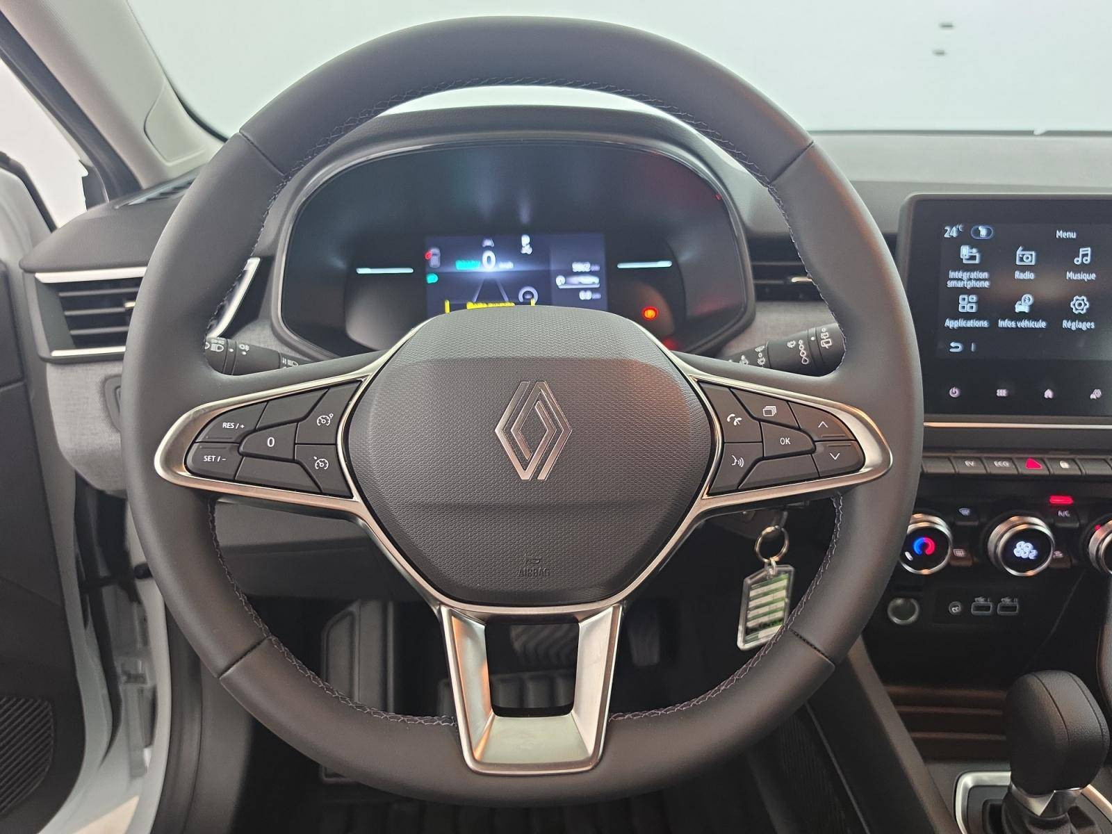 Vente en ligne Renault Clio 5 Clio E-Tech full hybrid 145 ch GSR2 au prix de 19 590 €