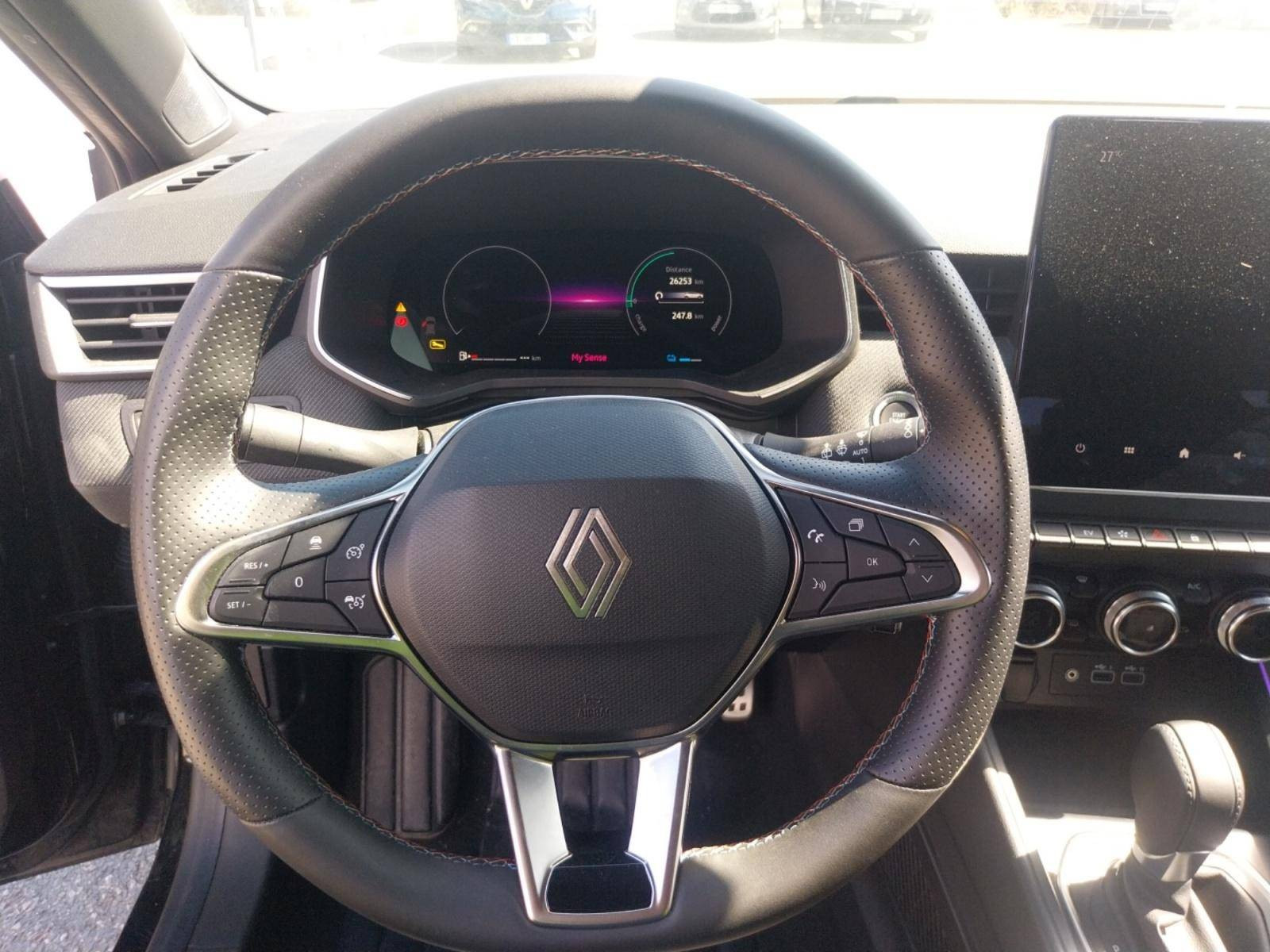 Vente en ligne Renault Clio 5 Clio E-Tech full hybrid 145 ch GSR2 au prix de 21 970 €