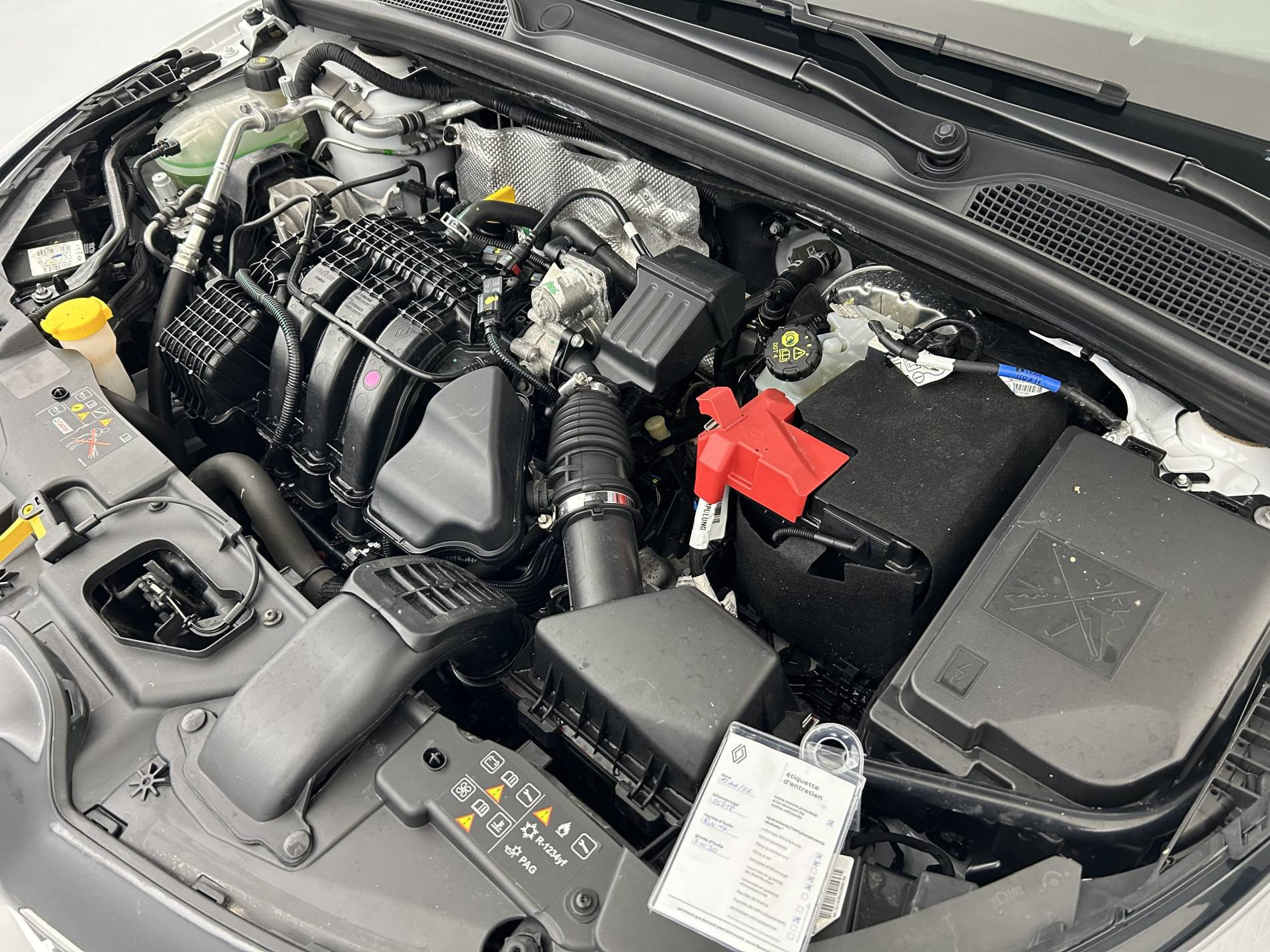 Vente en ligne Renault Clio 5 Clio SCe 65 - 21N au prix de 12 390 €