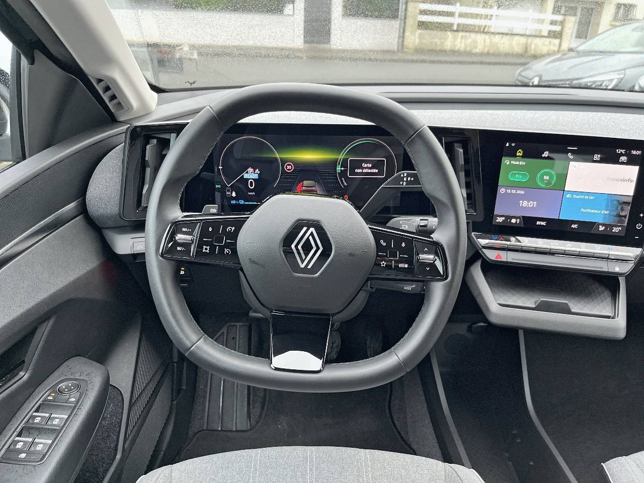 Vente en ligne Renault Megane E-Tech  EV40 130ch standard charge au prix de 19 990 €